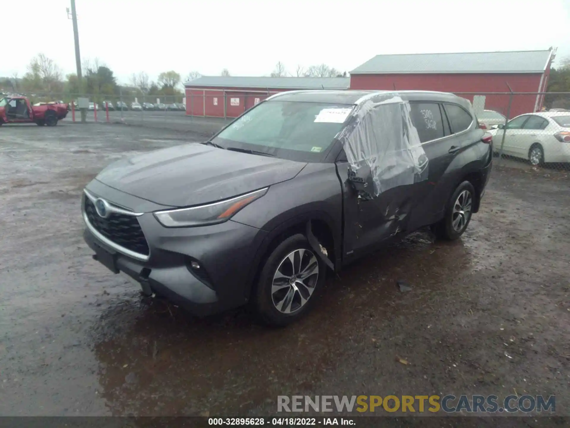 2 Photograph of a damaged car 5TDGBRCHXMS525830 TOYOTA HIGHLANDER 2021