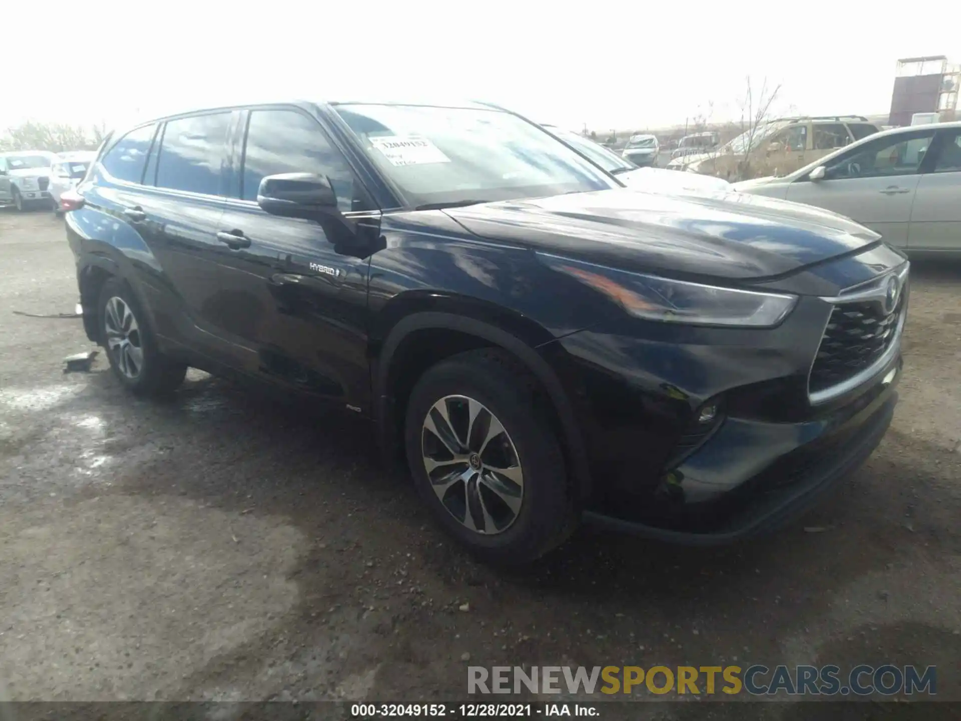 1 Photograph of a damaged car 5TDGBRCHXMS527478 TOYOTA HIGHLANDER 2021