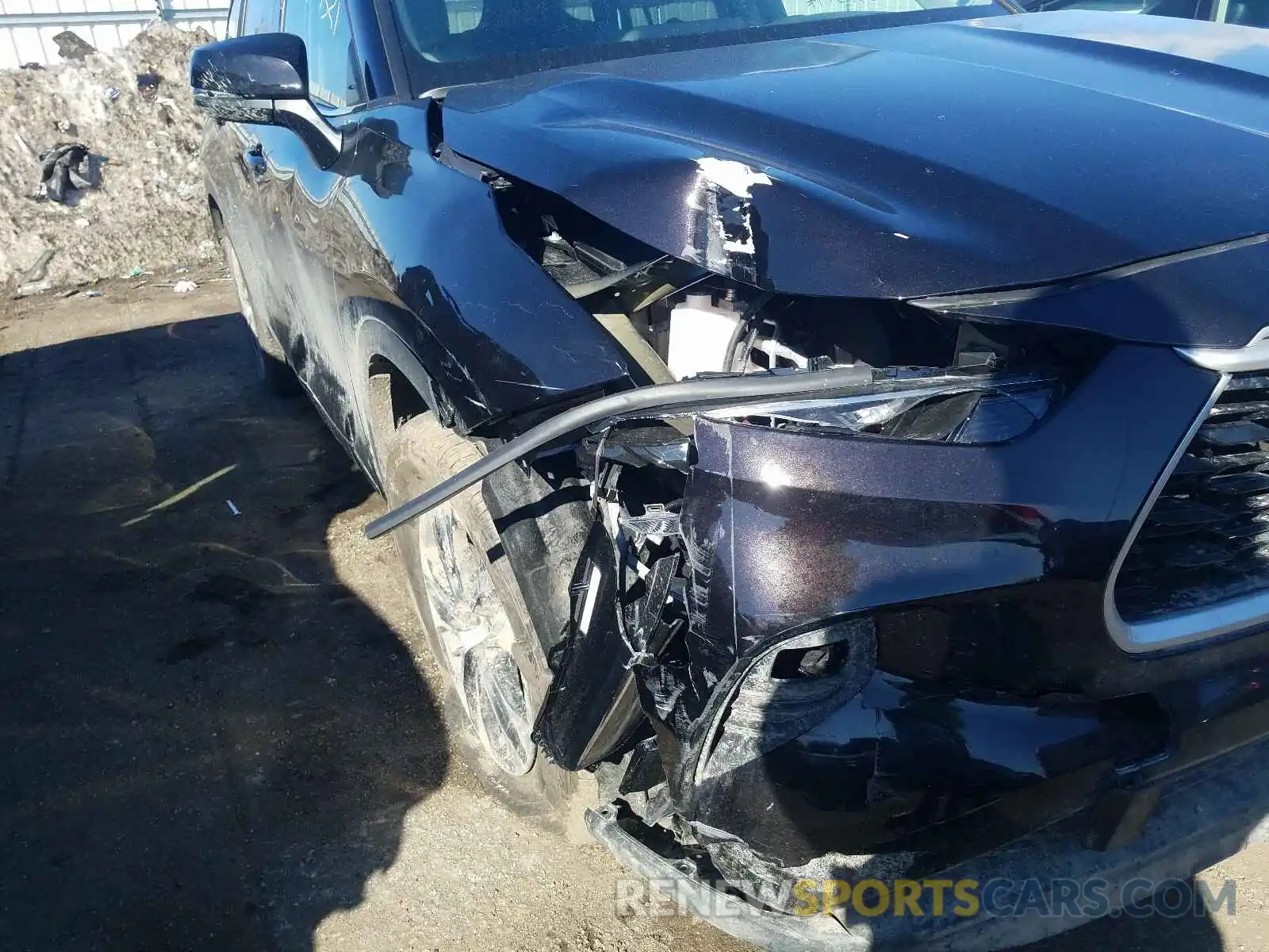 9 Photograph of a damaged car 5TDGZRAH0MS041132 TOYOTA HIGHLANDER 2021