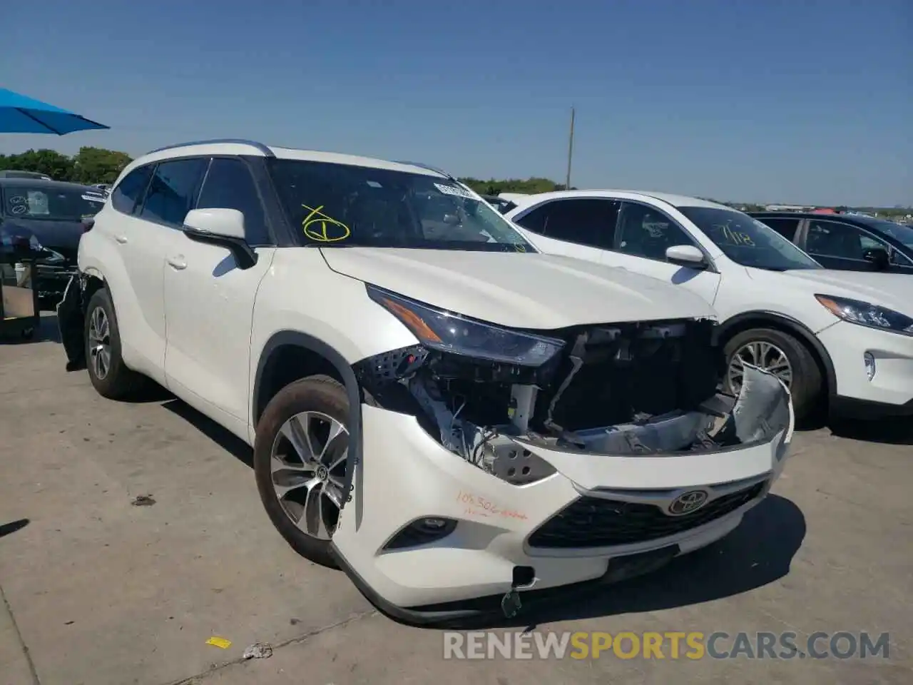 1 Photograph of a damaged car 5TDGZRAH0MS052552 TOYOTA HIGHLANDER 2021