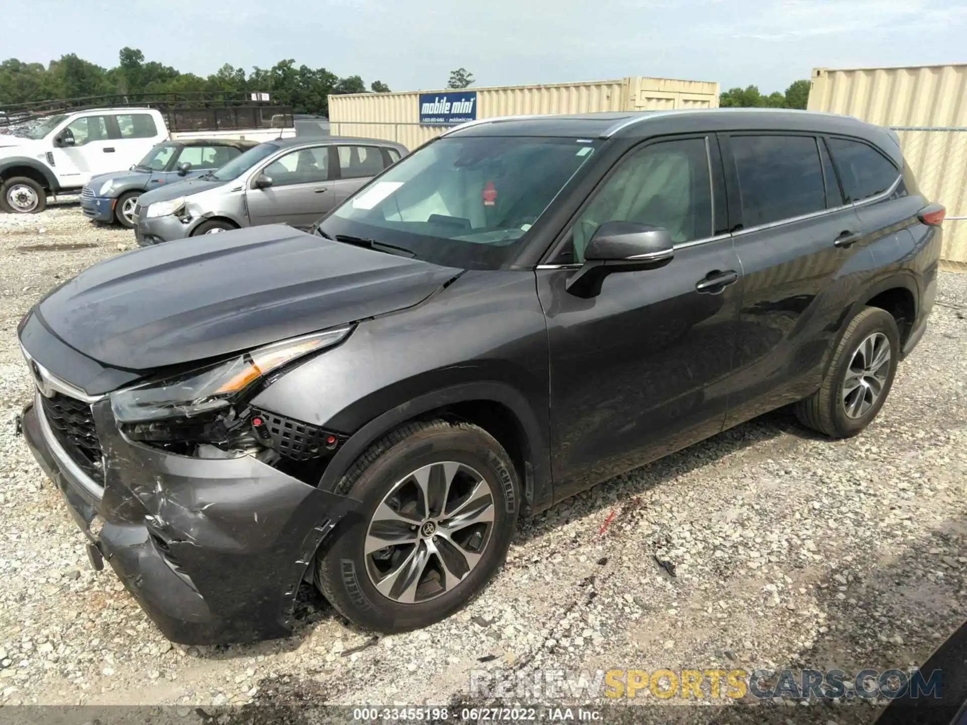 2 Photograph of a damaged car 5TDGZRAH0MS052759 TOYOTA HIGHLANDER 2021