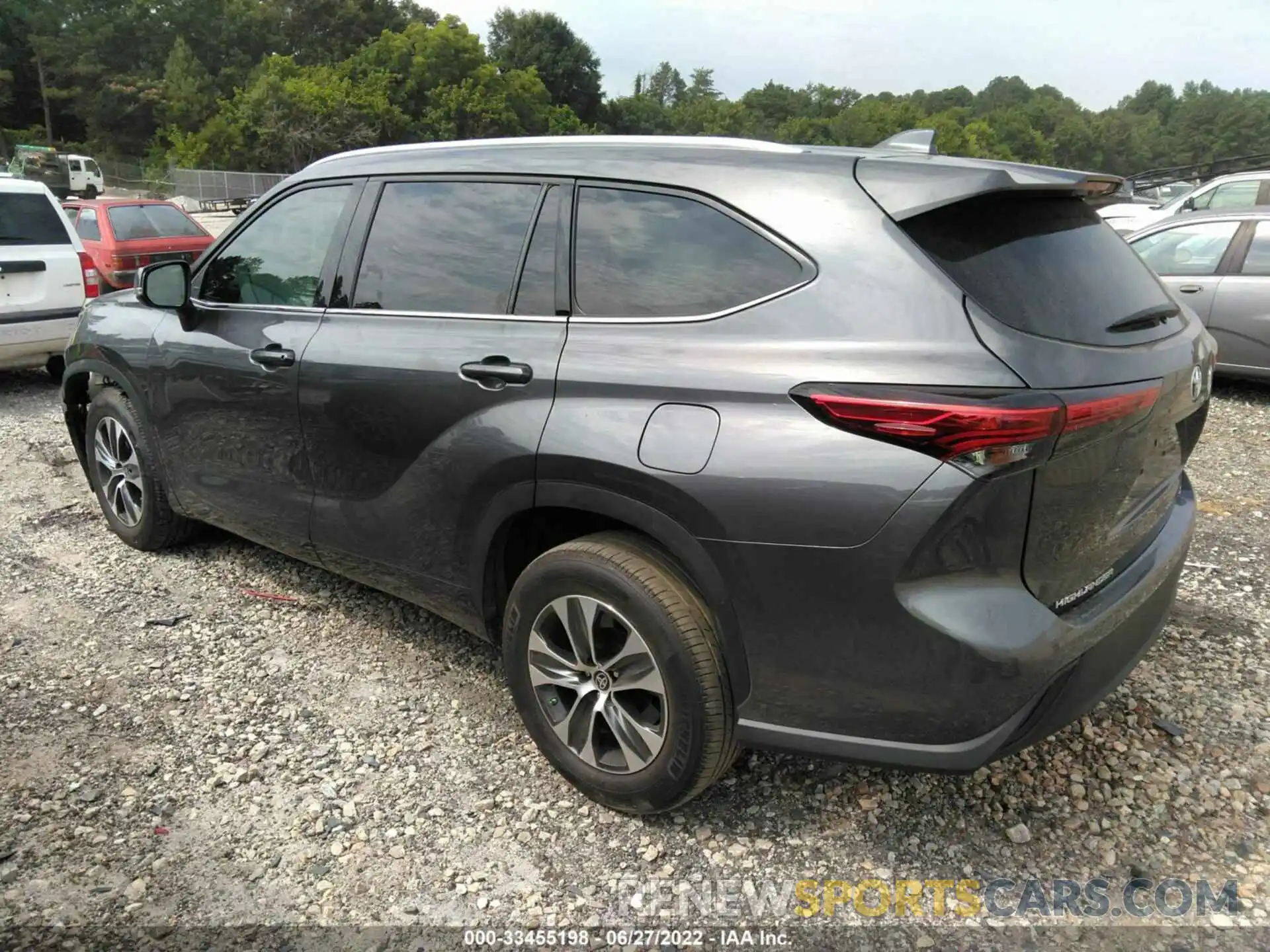 3 Photograph of a damaged car 5TDGZRAH0MS052759 TOYOTA HIGHLANDER 2021