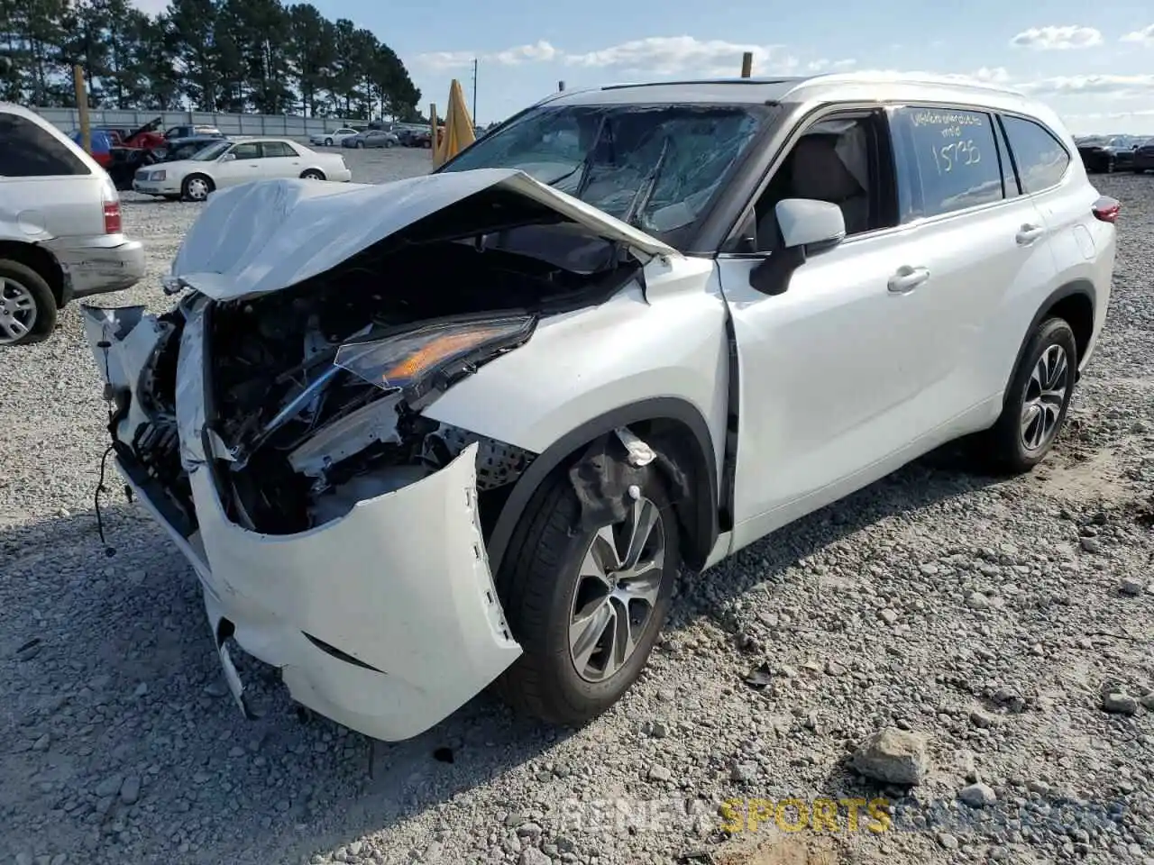 2 Photograph of a damaged car 5TDGZRAH0MS074616 TOYOTA HIGHLANDER 2021