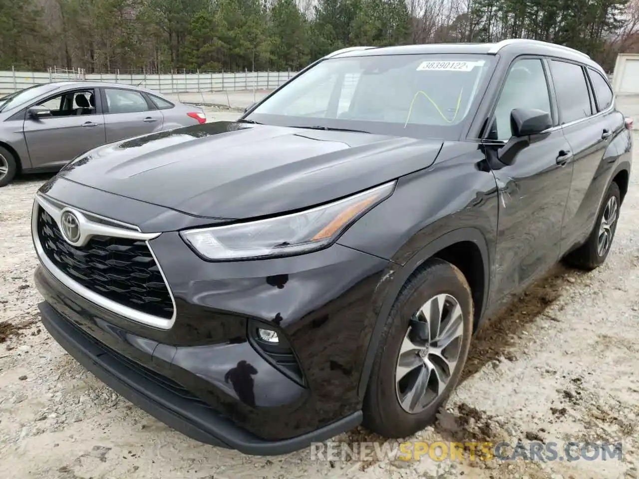 2 Photograph of a damaged car 5TDGZRAH1MS034545 TOYOTA HIGHLANDER 2021