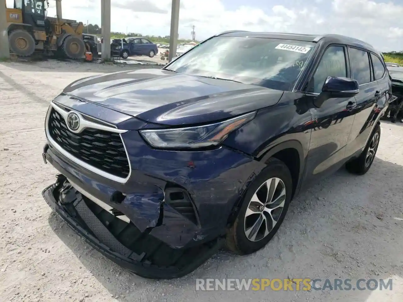 2 Photograph of a damaged car 5TDGZRAH1MS044816 TOYOTA HIGHLANDER 2021