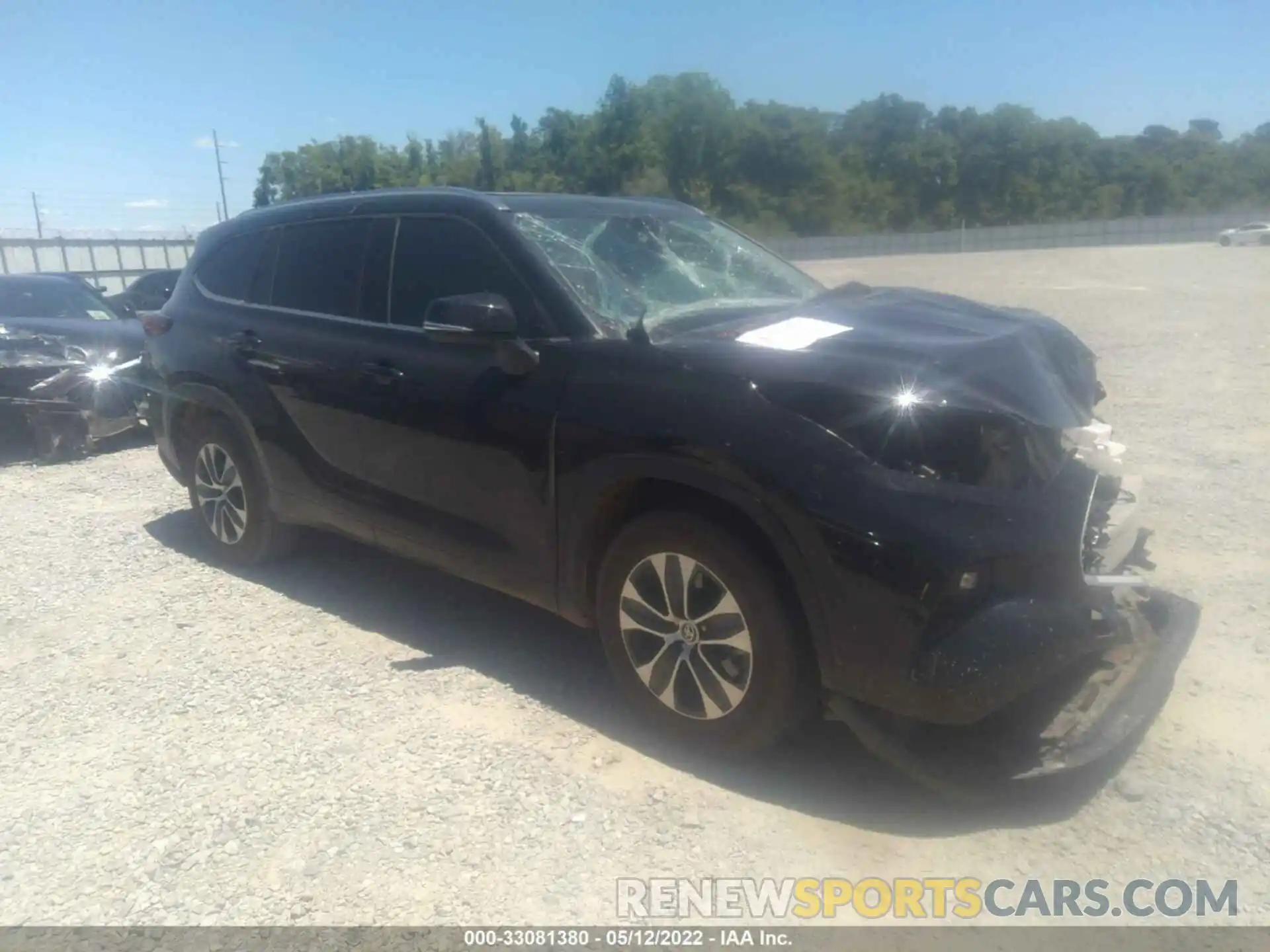 1 Photograph of a damaged car 5TDGZRAH1MS086208 TOYOTA HIGHLANDER 2021