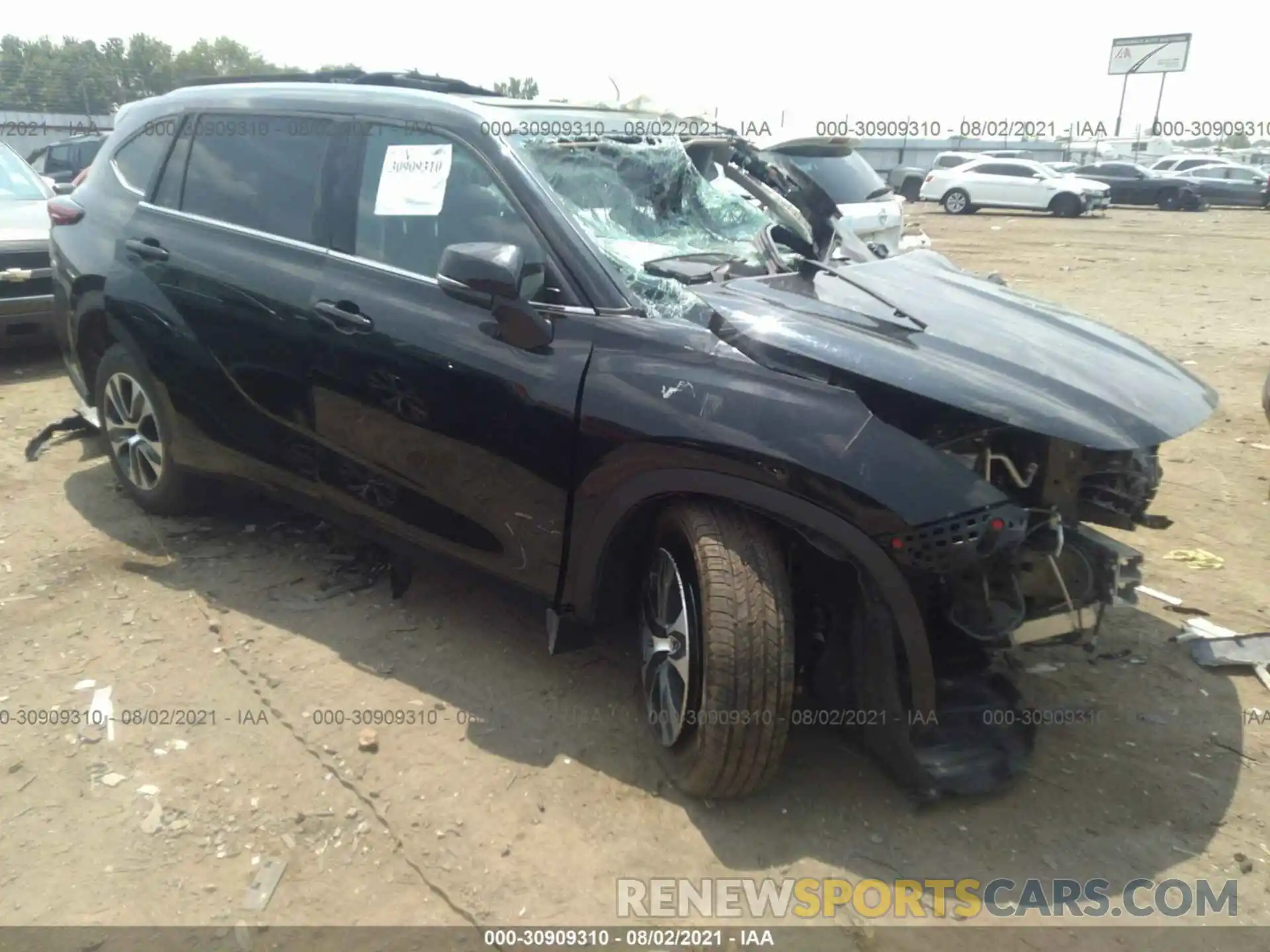 1 Photograph of a damaged car 5TDGZRAH1MS523723 TOYOTA HIGHLANDER 2021