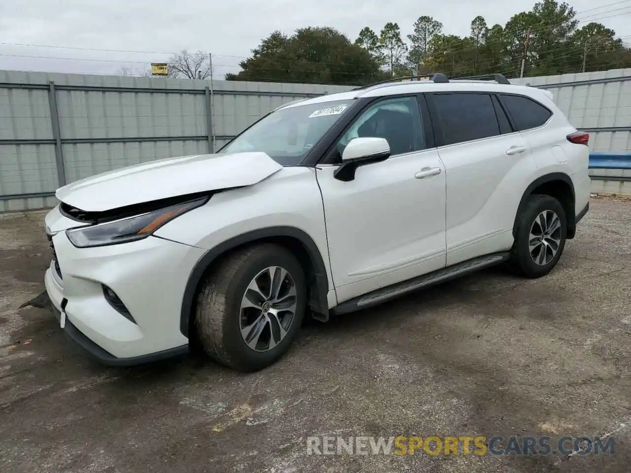 1 Photograph of a damaged car 5TDGZRAH1MS531529 TOYOTA HIGHLANDER 2021