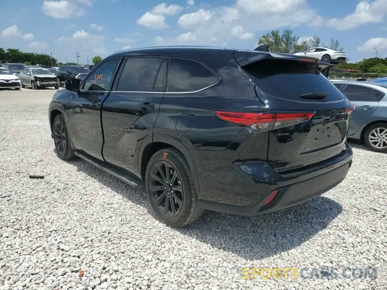 3 Photograph of a damaged car 5TDGZRAH1MS534706 TOYOTA HIGHLANDER 2021