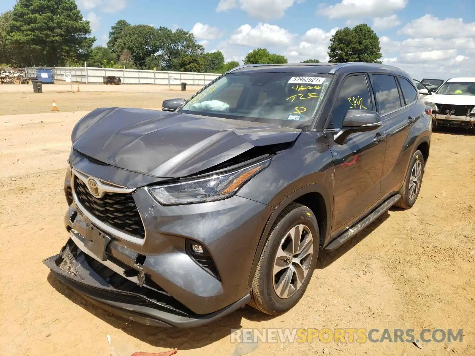 2 Photograph of a damaged car 5TDGZRAH2MS034666 TOYOTA HIGHLANDER 2021