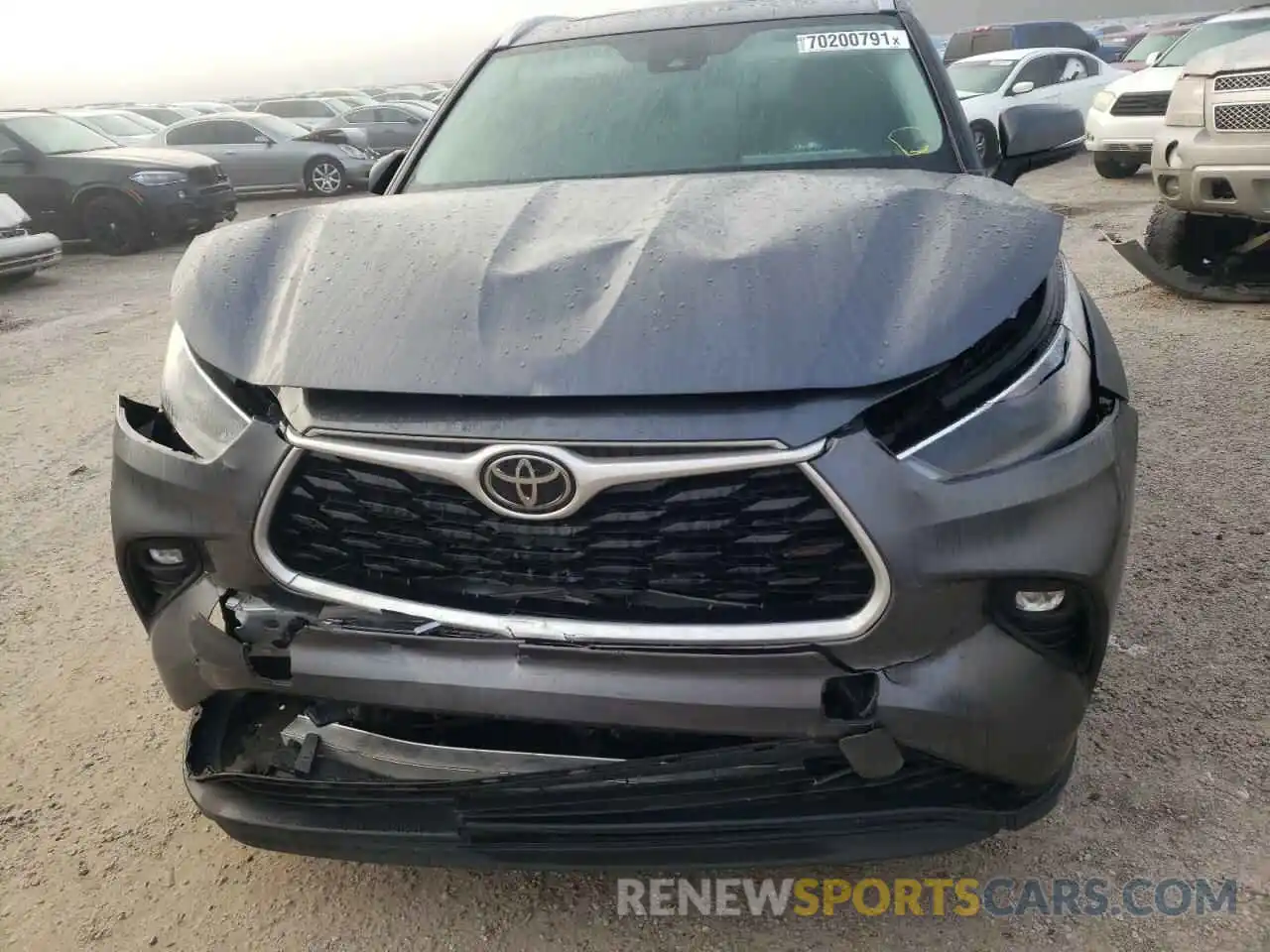 9 Photograph of a damaged car 5TDGZRAH2MS038300 TOYOTA HIGHLANDER 2021