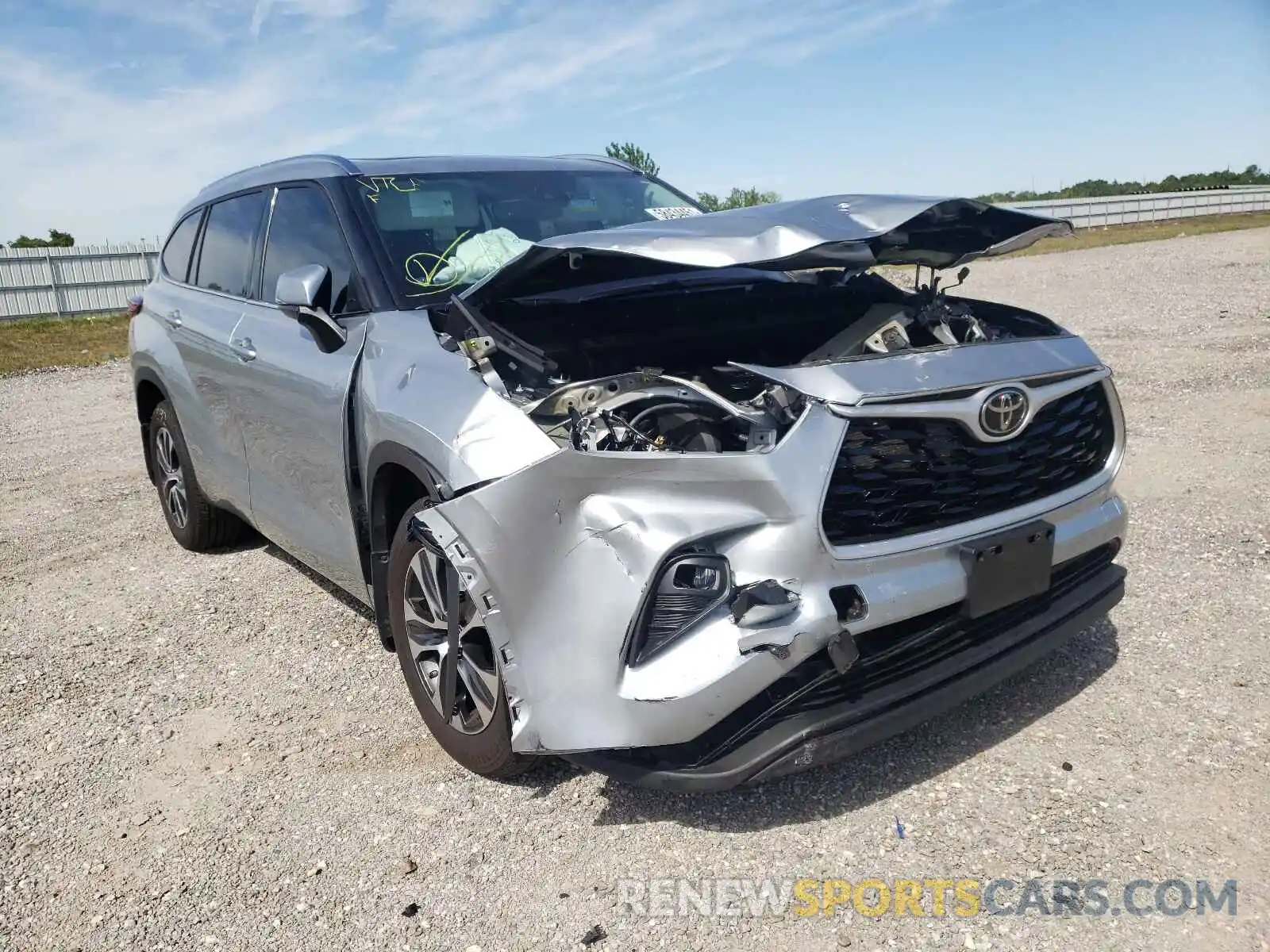 1 Photograph of a damaged car 5TDGZRAH2MS046218 TOYOTA HIGHLANDER 2021