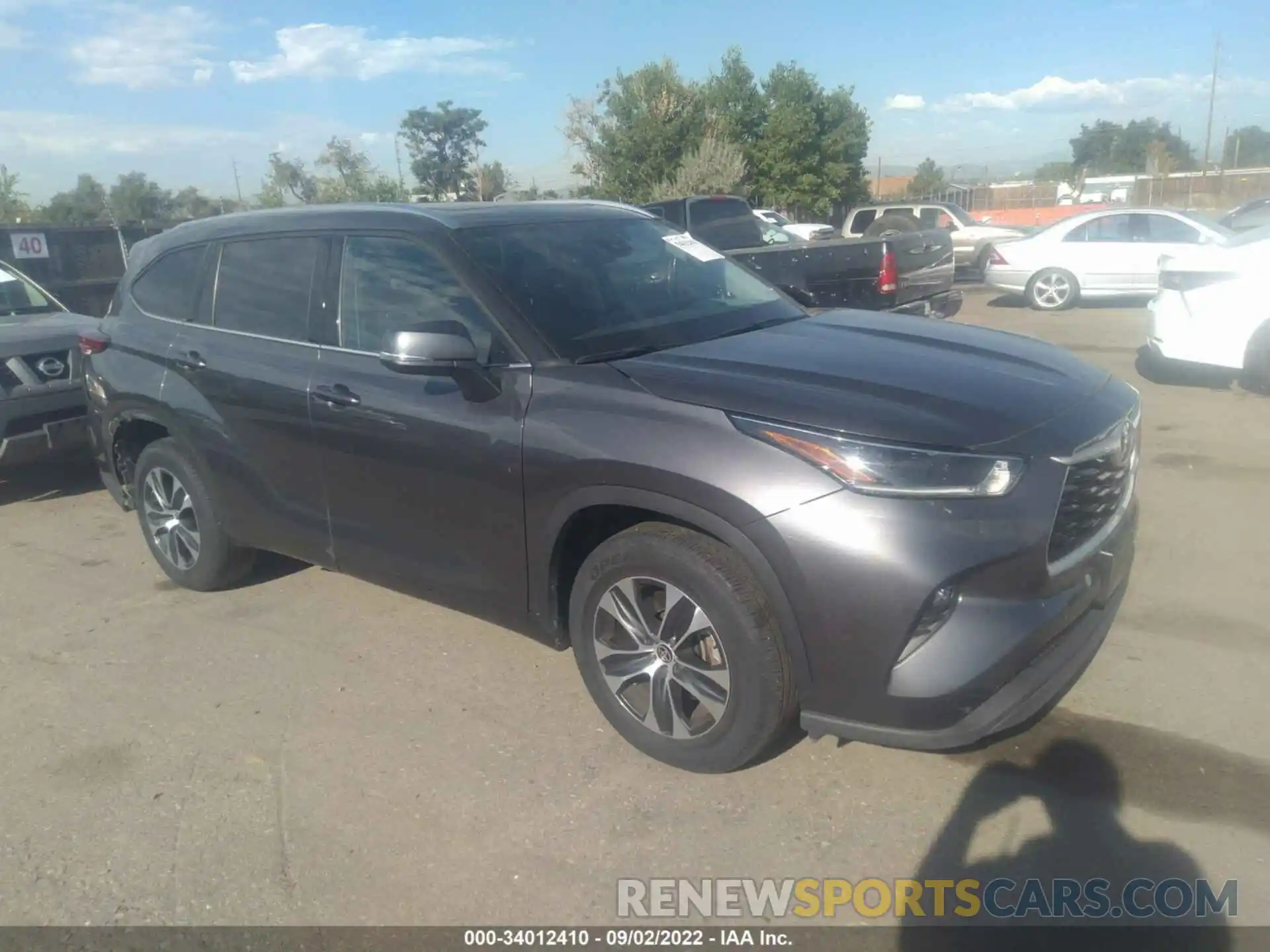 1 Photograph of a damaged car 5TDGZRAH2MS064699 TOYOTA HIGHLANDER 2021