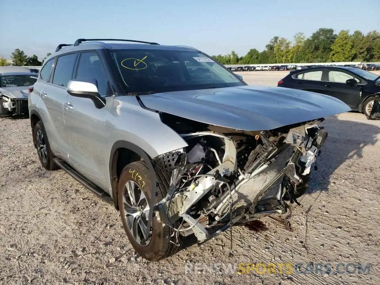 1 Photograph of a damaged car 5TDGZRAH2MS527358 TOYOTA HIGHLANDER 2021