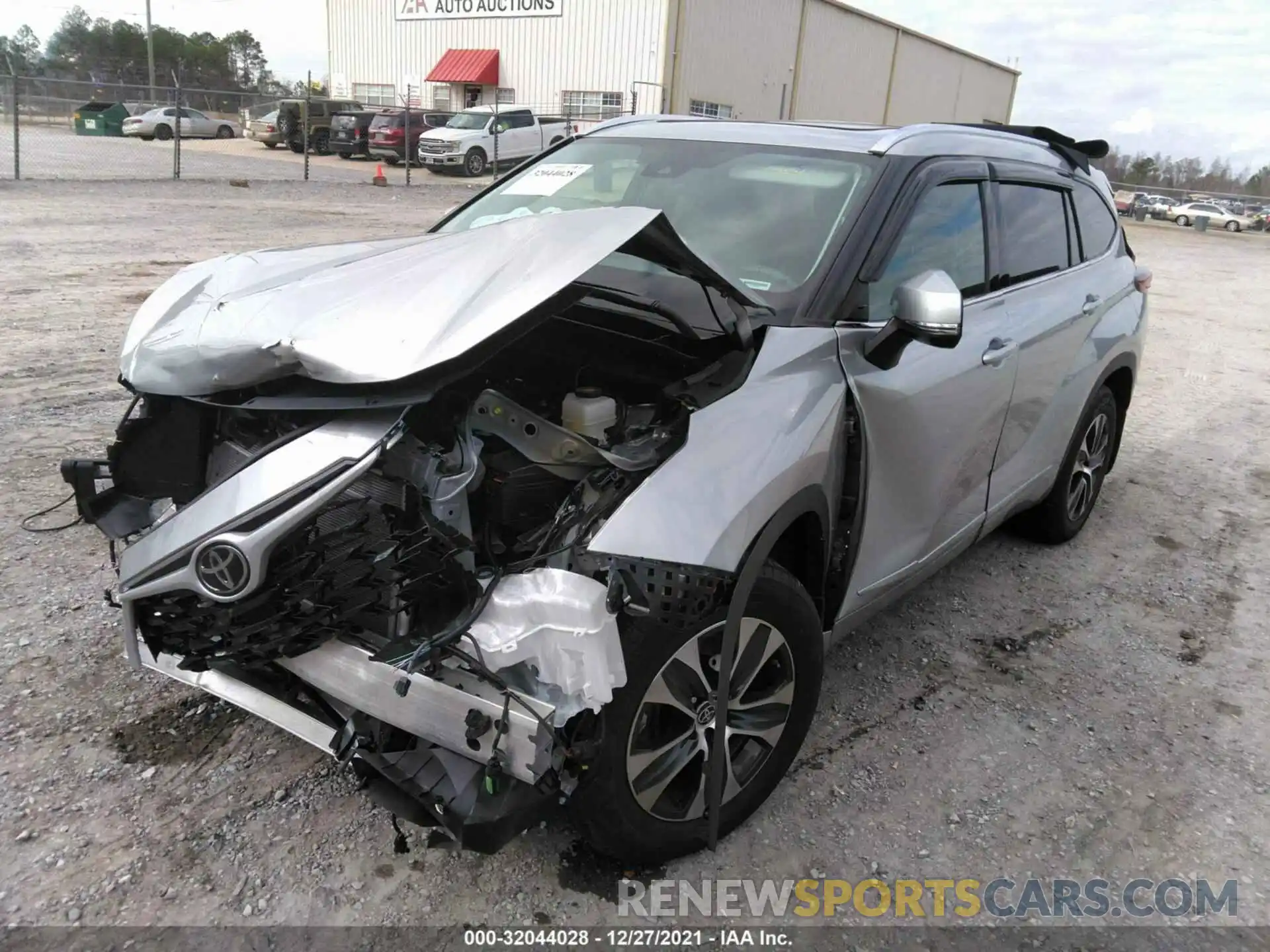 2 Photograph of a damaged car 5TDGZRAH2MS529479 TOYOTA HIGHLANDER 2021