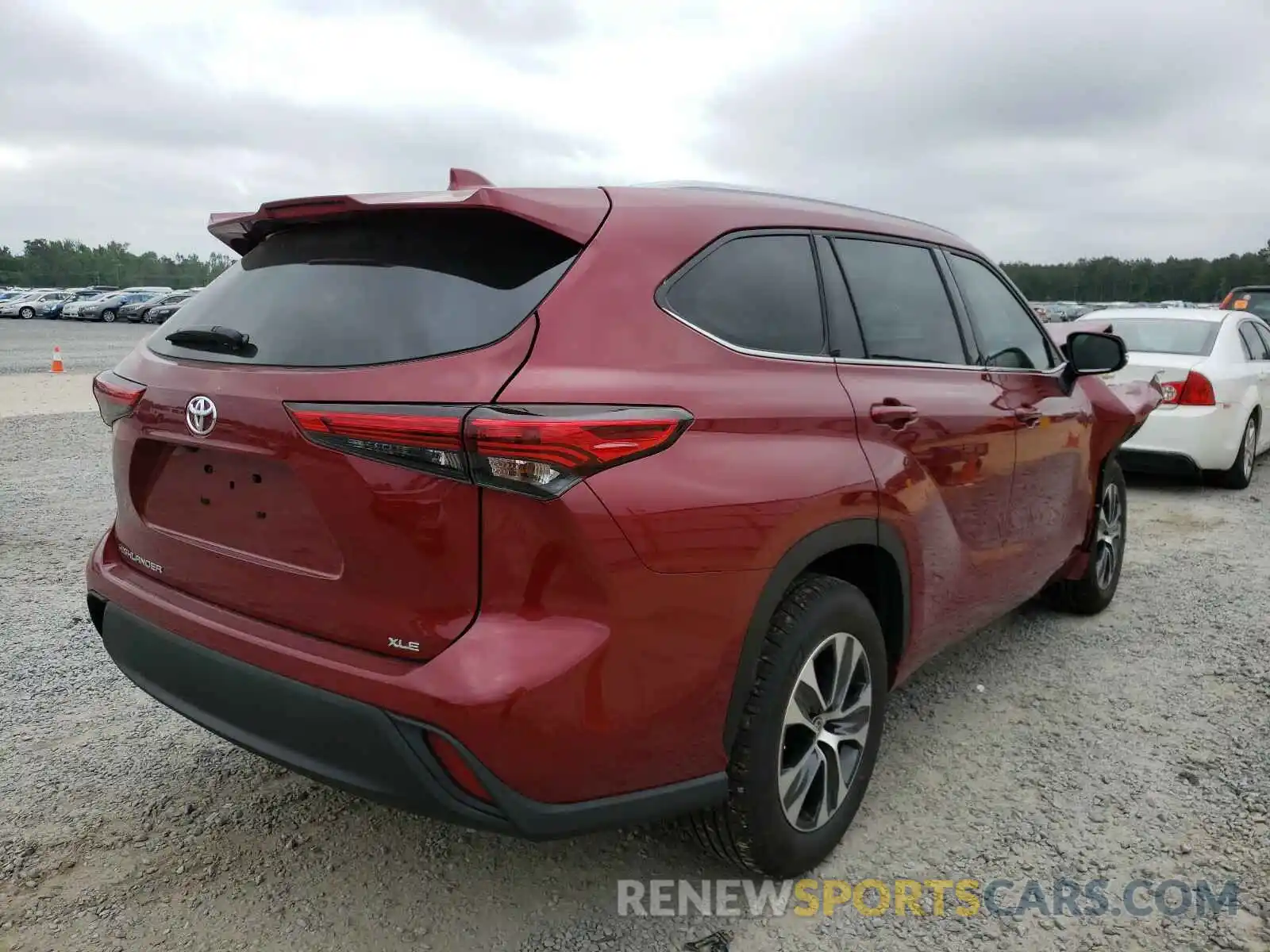 4 Photograph of a damaged car 5TDGZRAH3MS040525 TOYOTA HIGHLANDER 2021