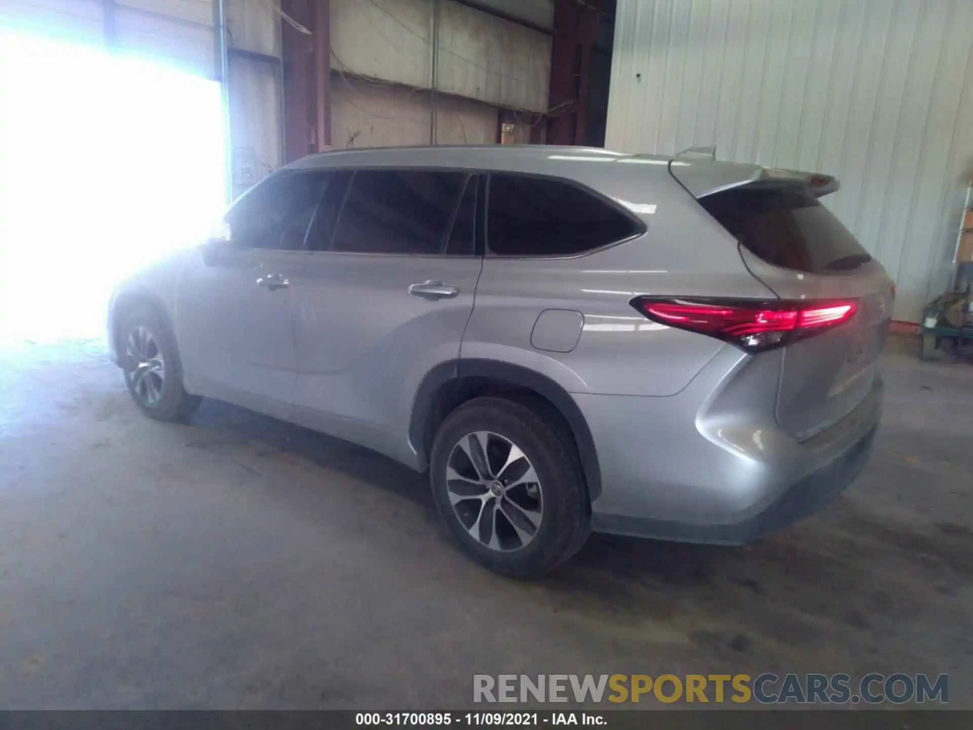 3 Photograph of a damaged car 5TDGZRAH3MS040900 TOYOTA HIGHLANDER 2021