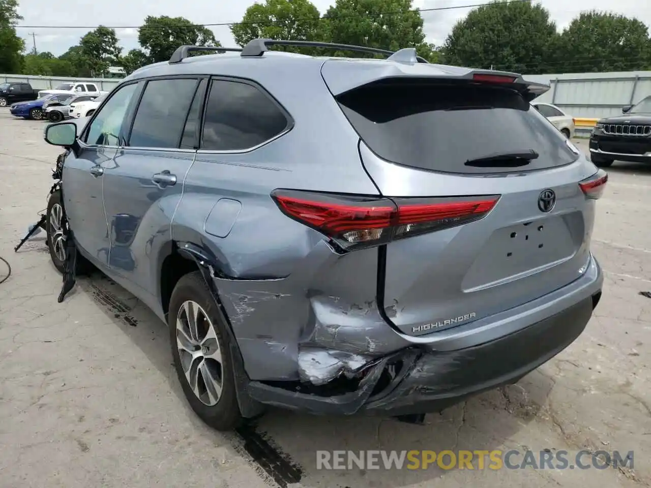 3 Photograph of a damaged car 5TDGZRAH3MS042372 TOYOTA HIGHLANDER 2021