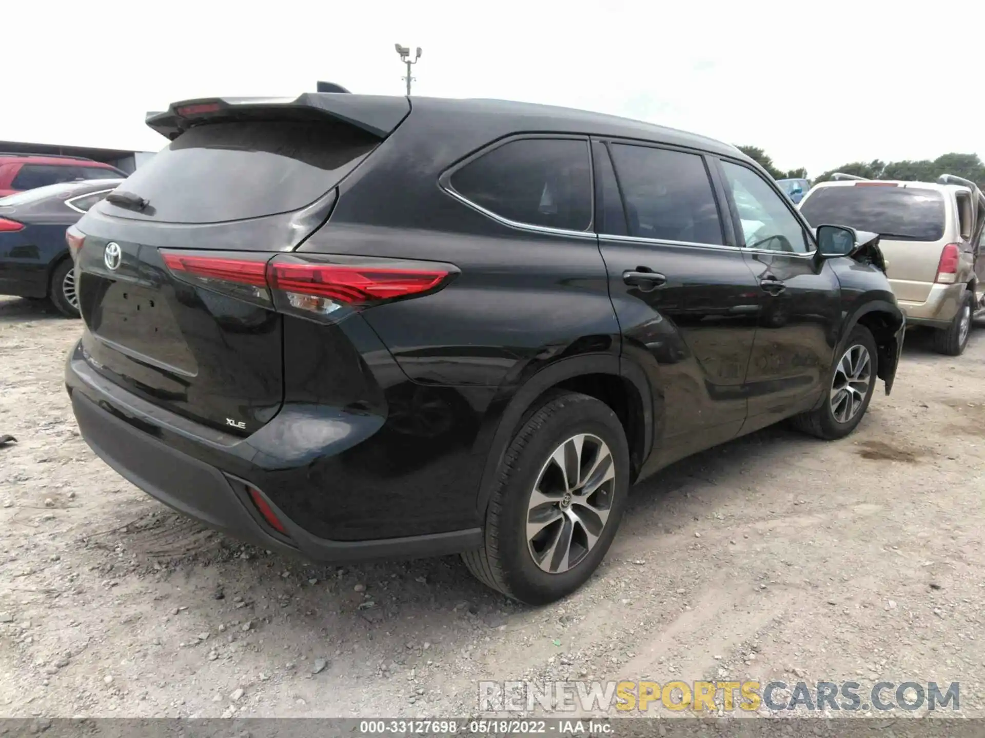 4 Photograph of a damaged car 5TDGZRAH3MS042565 TOYOTA HIGHLANDER 2021