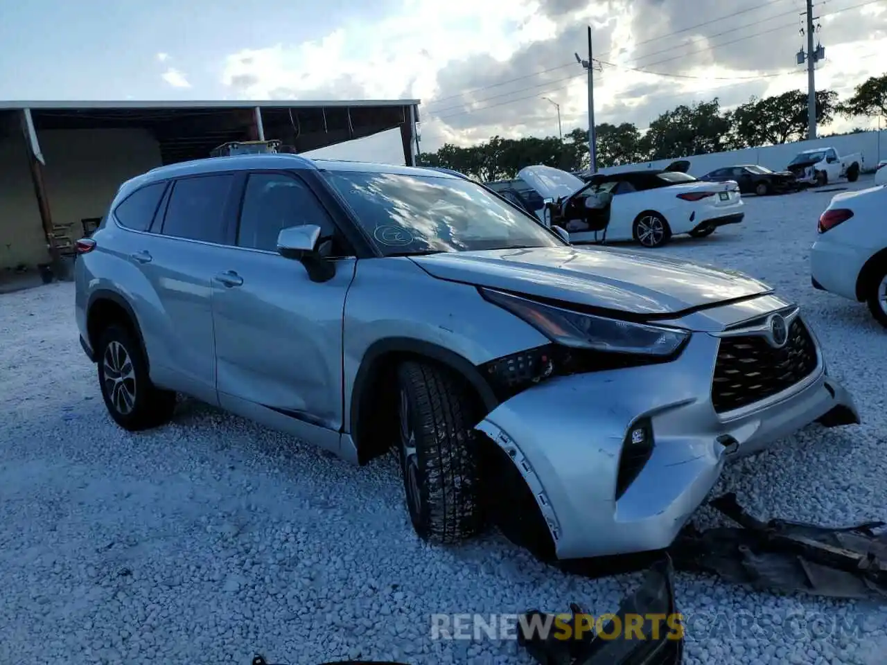 1 Photograph of a damaged car 5TDGZRAH3MS060273 TOYOTA HIGHLANDER 2021