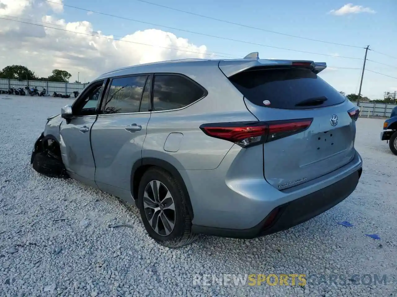 3 Photograph of a damaged car 5TDGZRAH3MS060273 TOYOTA HIGHLANDER 2021