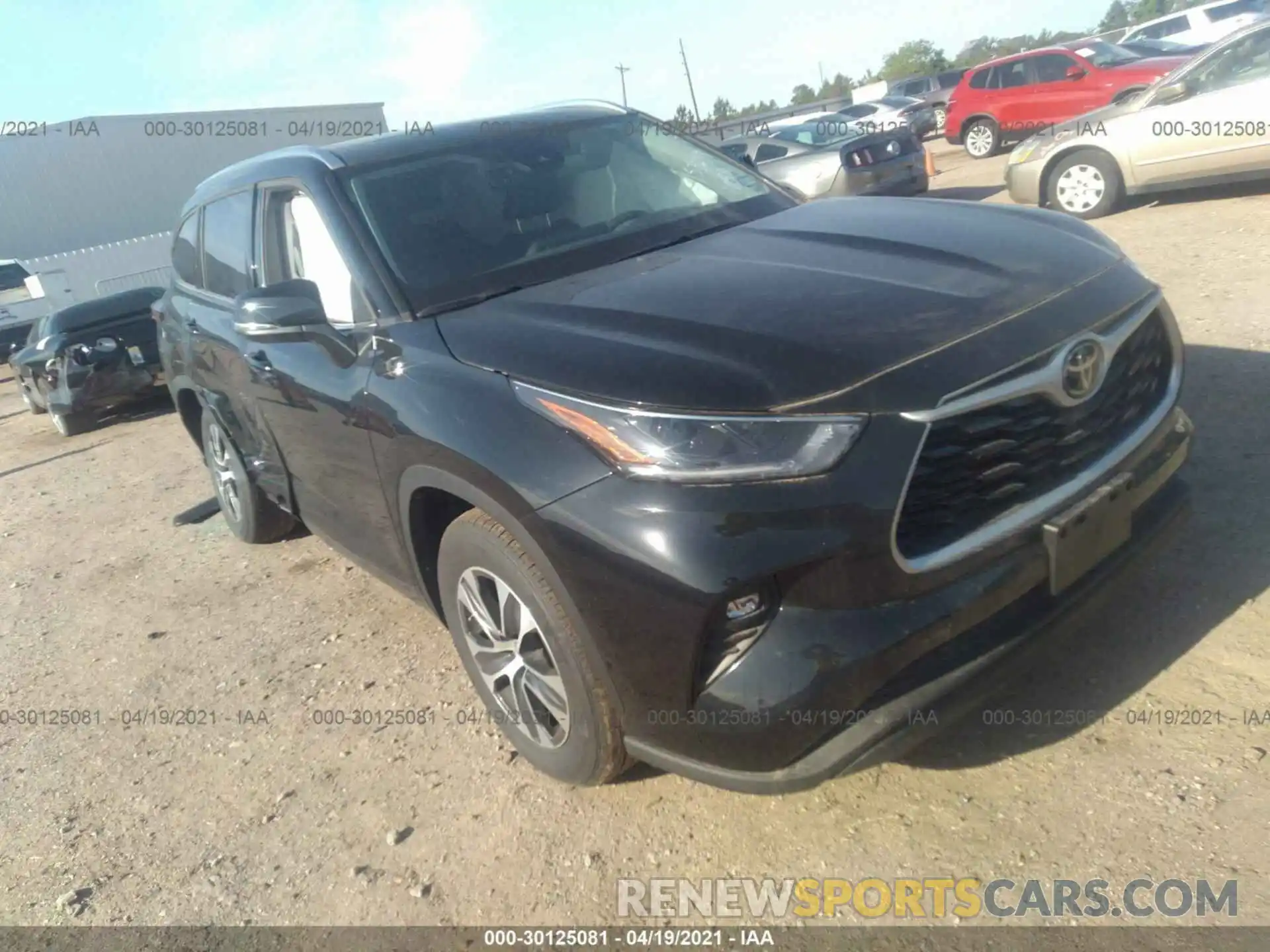 1 Photograph of a damaged car 5TDGZRAH3MS520662 TOYOTA HIGHLANDER 2021