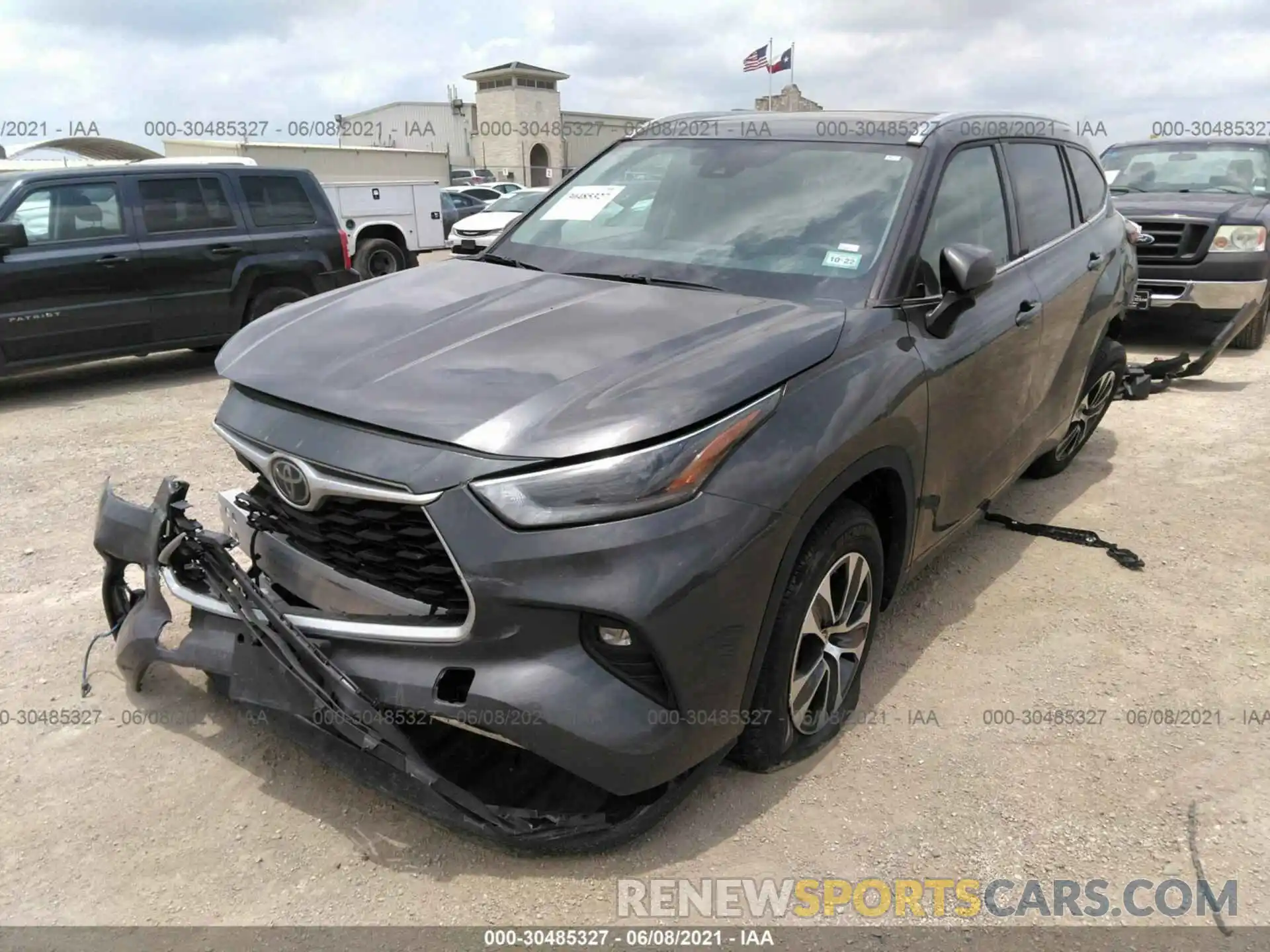 2 Photograph of a damaged car 5TDGZRAH4MS516751 TOYOTA HIGHLANDER 2021