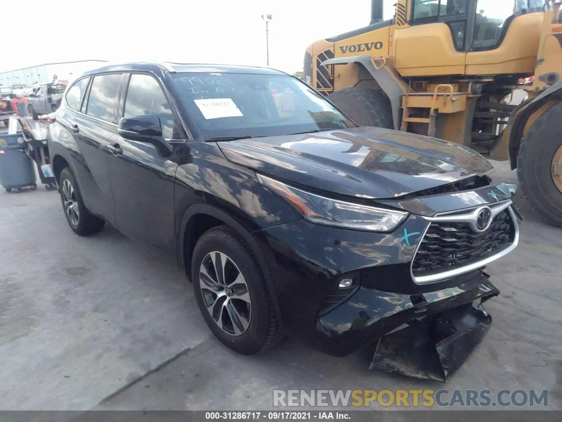 1 Photograph of a damaged car 5TDGZRAH5MS064549 TOYOTA HIGHLANDER 2021