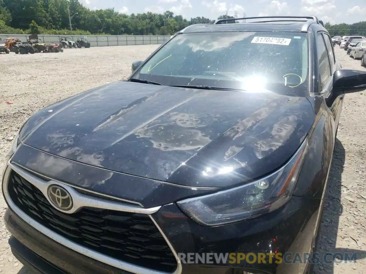 9 Photograph of a damaged car 5TDGZRAH6MS064544 TOYOTA HIGHLANDER 2021