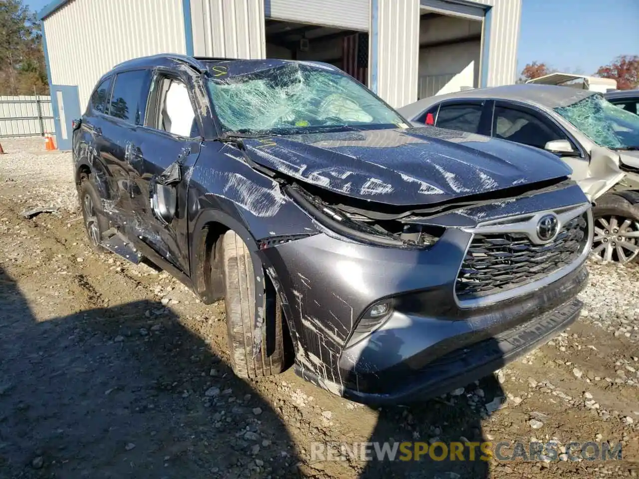 1 Photograph of a damaged car 5TDGZRAH6MS080811 TOYOTA HIGHLANDER 2021