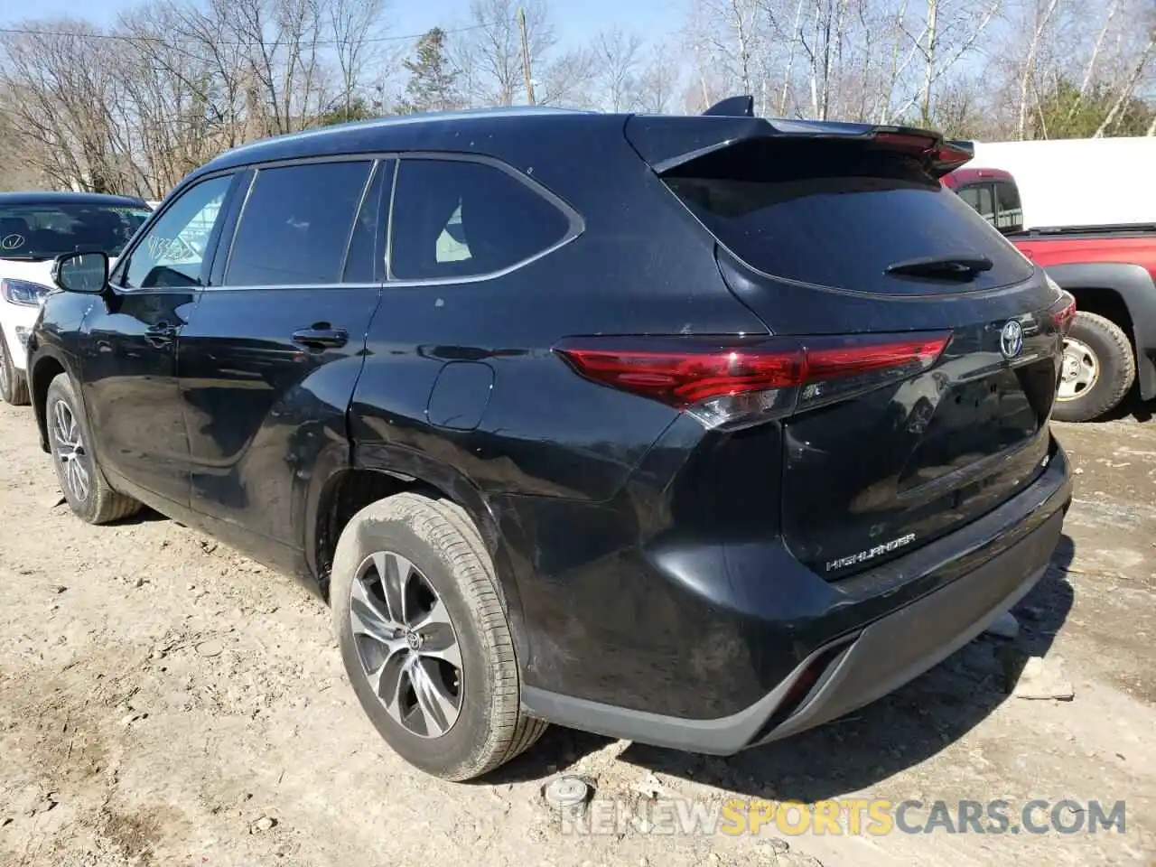 3 Photograph of a damaged car 5TDGZRAH7MS040558 TOYOTA HIGHLANDER 2021