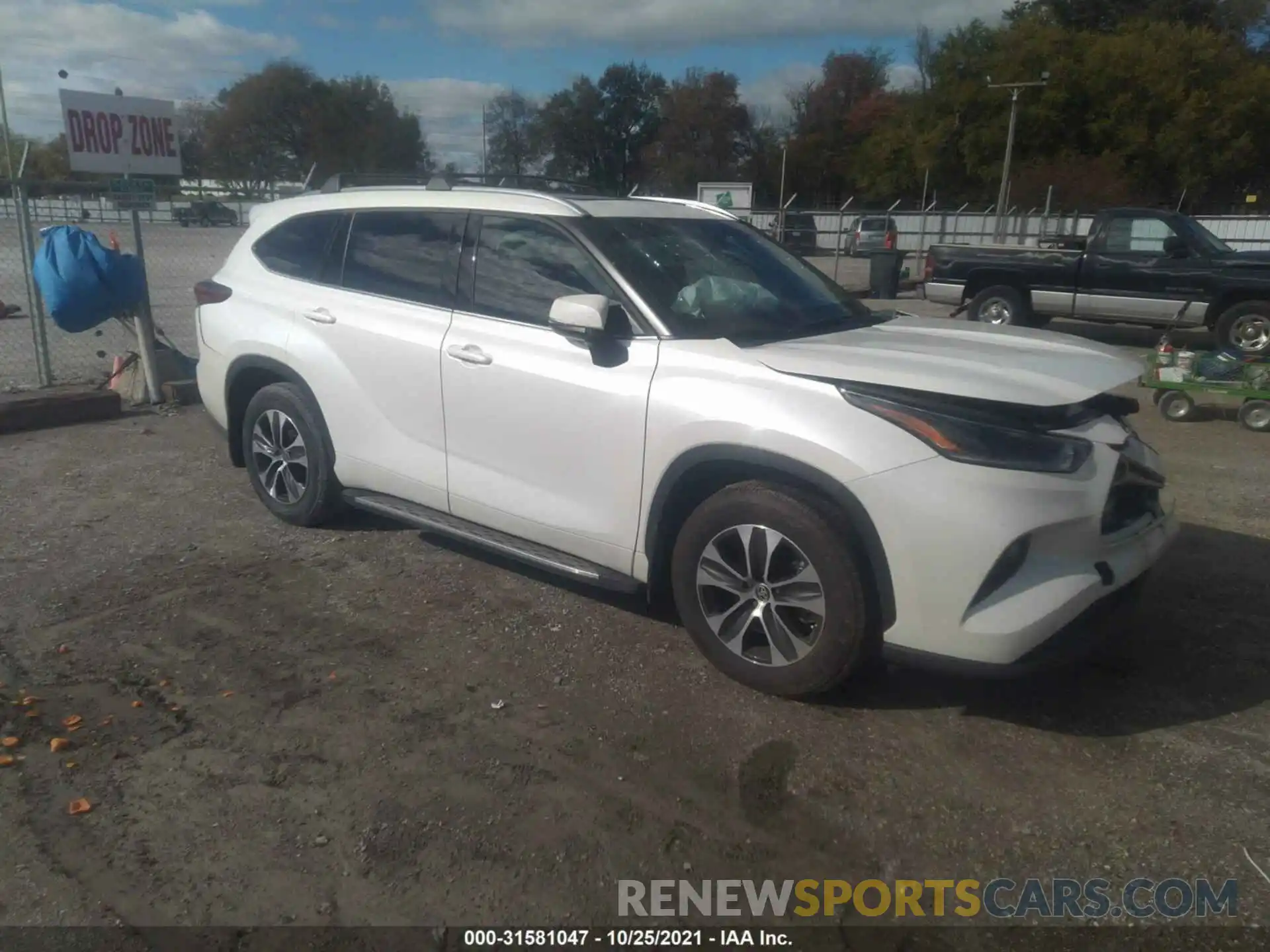 1 Photograph of a damaged car 5TDGZRAH7MS072166 TOYOTA HIGHLANDER 2021