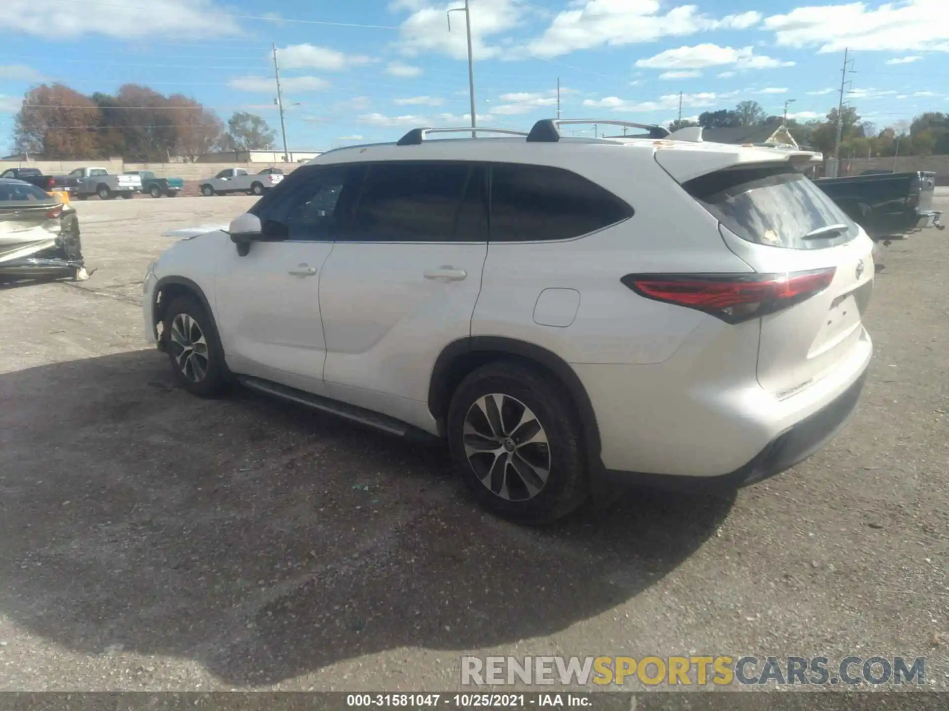 3 Photograph of a damaged car 5TDGZRAH7MS072166 TOYOTA HIGHLANDER 2021