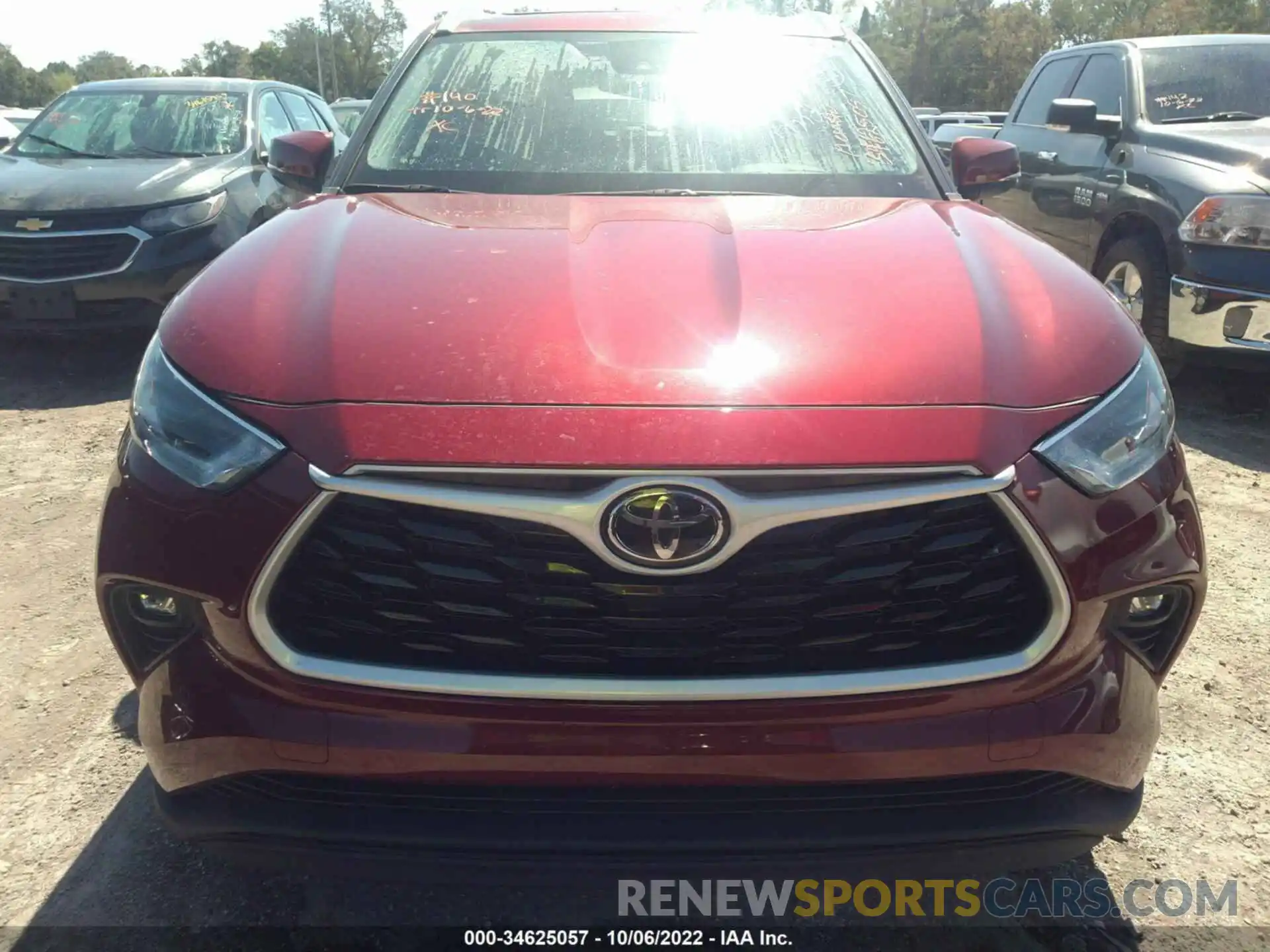 6 Photograph of a damaged car 5TDGZRAH7MS077836 TOYOTA HIGHLANDER 2021