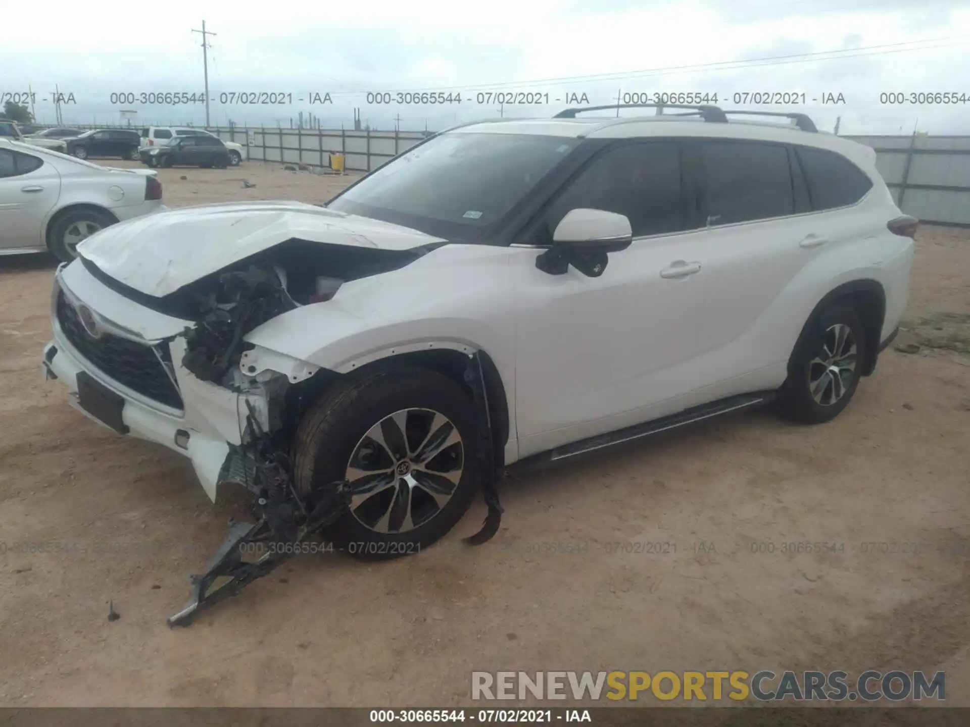 2 Photograph of a damaged car 5TDGZRAH7MS520843 TOYOTA HIGHLANDER 2021