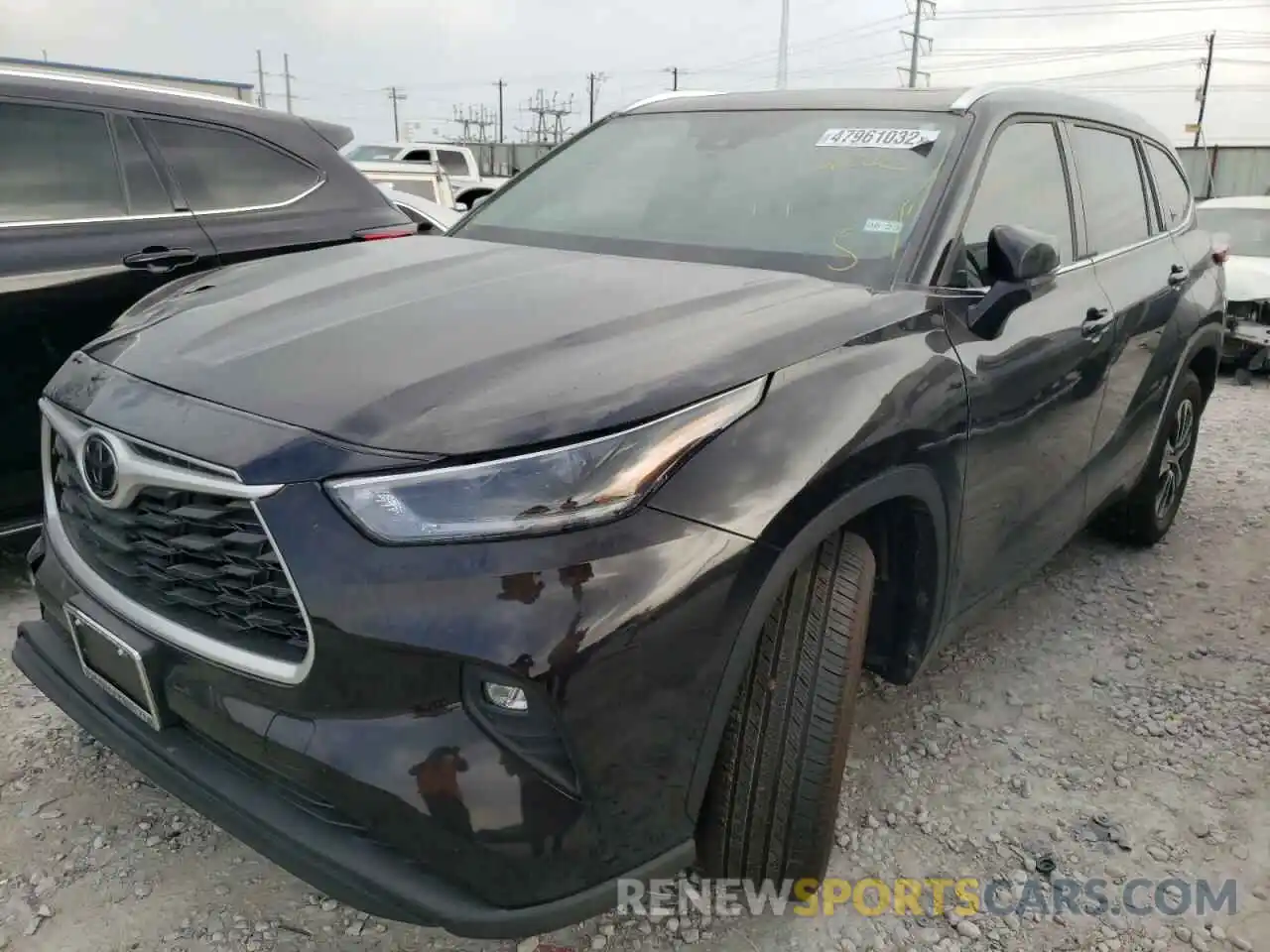 2 Photograph of a damaged car 5TDGZRAH8MS082205 TOYOTA HIGHLANDER 2021