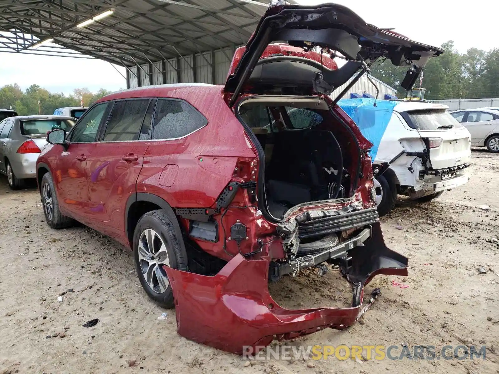 3 Photograph of a damaged car 5TDGZRAH9MS062531 TOYOTA HIGHLANDER 2021