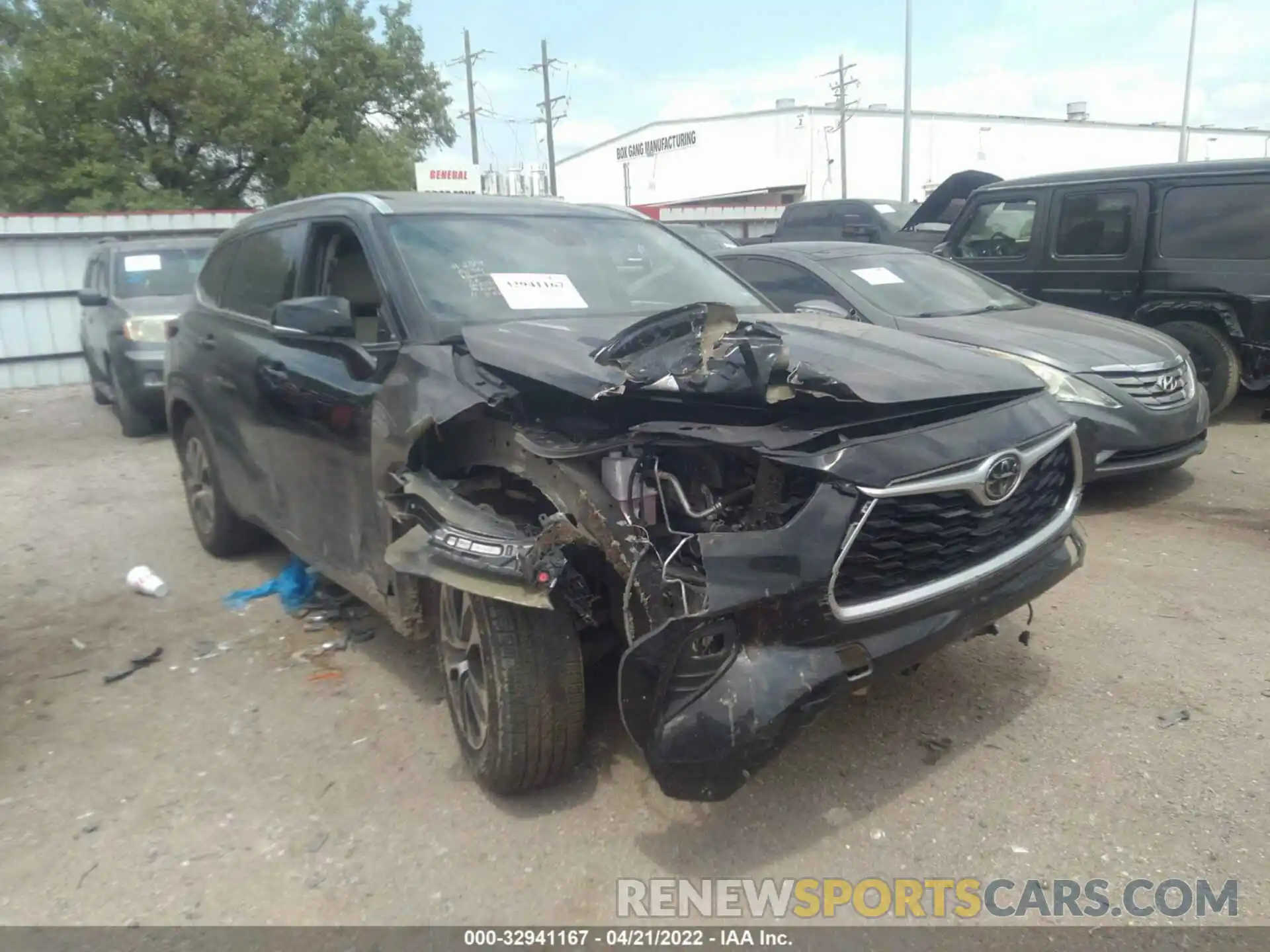 1 Photograph of a damaged car 5TDGZRAH9MS516101 TOYOTA HIGHLANDER 2021