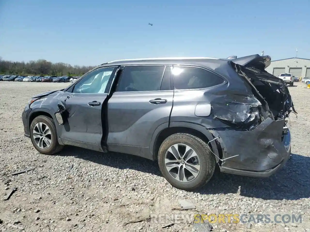 2 Photograph of a damaged car 5TDGZRAH9MS527616 TOYOTA HIGHLANDER 2021