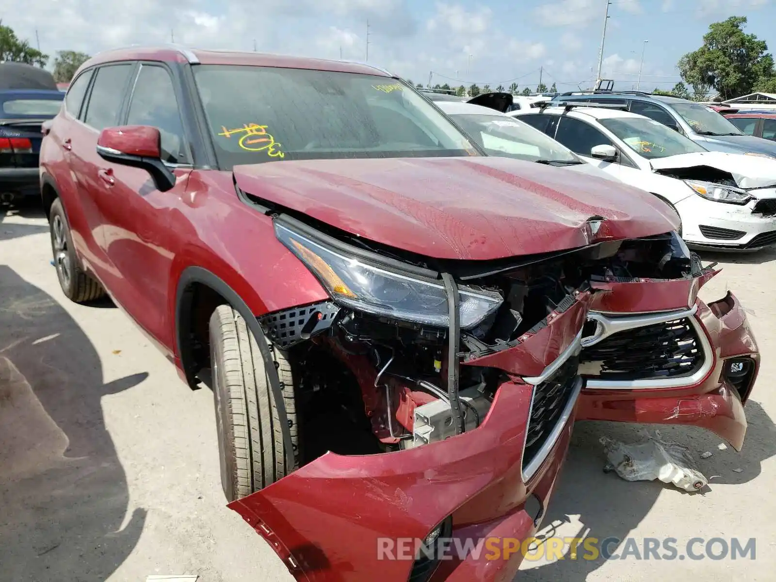 1 Photograph of a damaged car 5TDGZRAHXMS048587 TOYOTA HIGHLANDER 2021