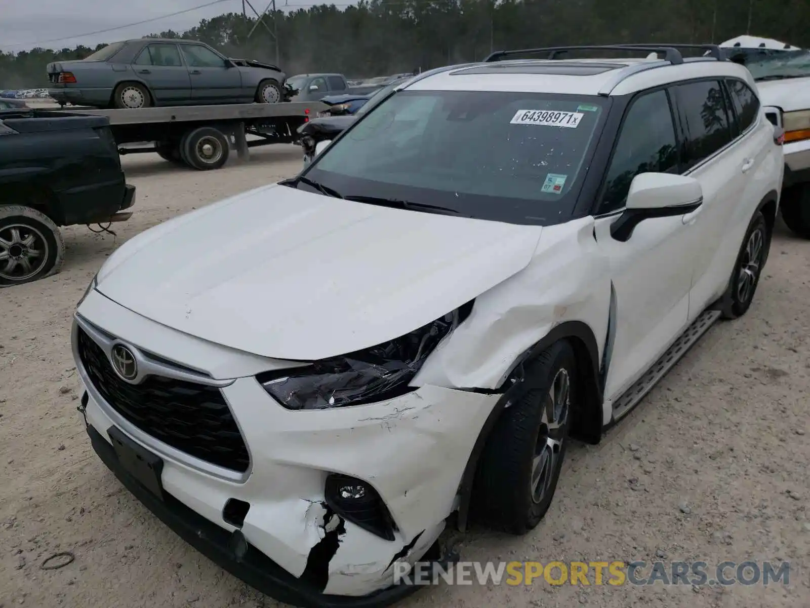 2 Photograph of a damaged car 5TDGZRAHXMS068385 TOYOTA HIGHLANDER 2021