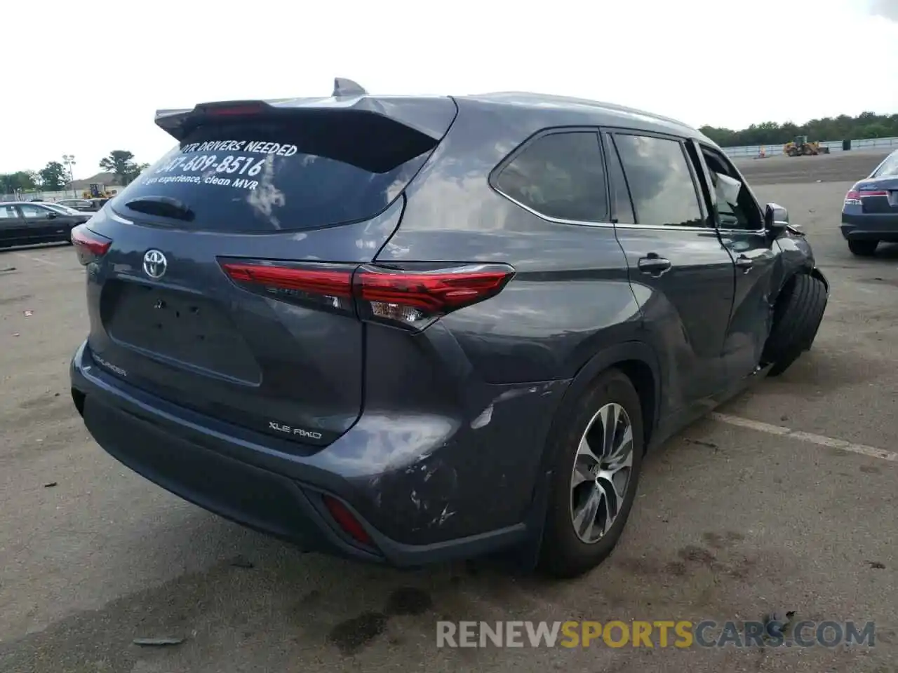 4 Photograph of a damaged car 5TDGZRBH0MS530998 TOYOTA HIGHLANDER 2021