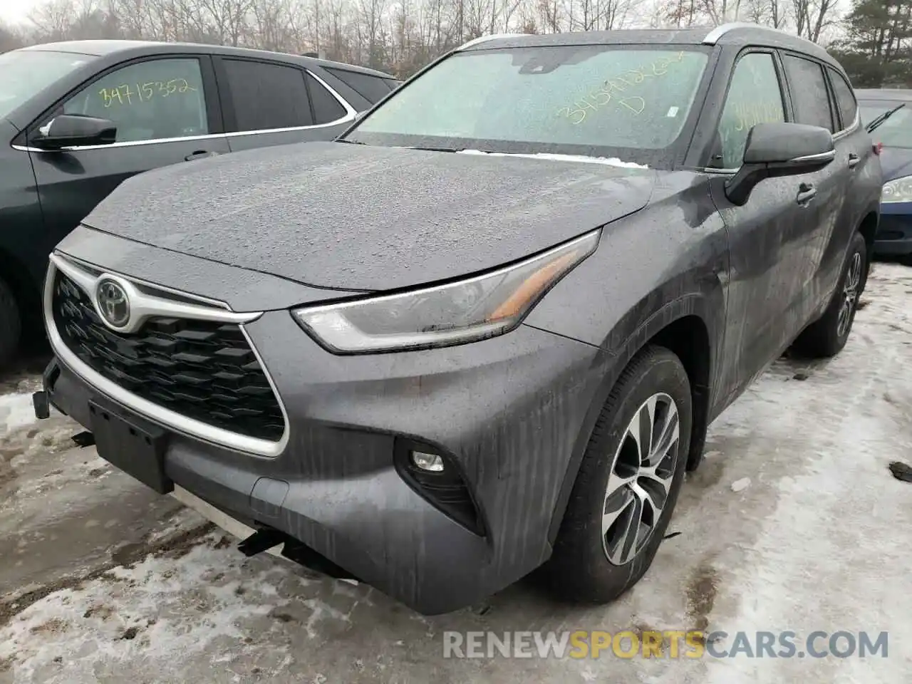 2 Photograph of a damaged car 5TDGZRBH0MS549826 TOYOTA HIGHLANDER 2021