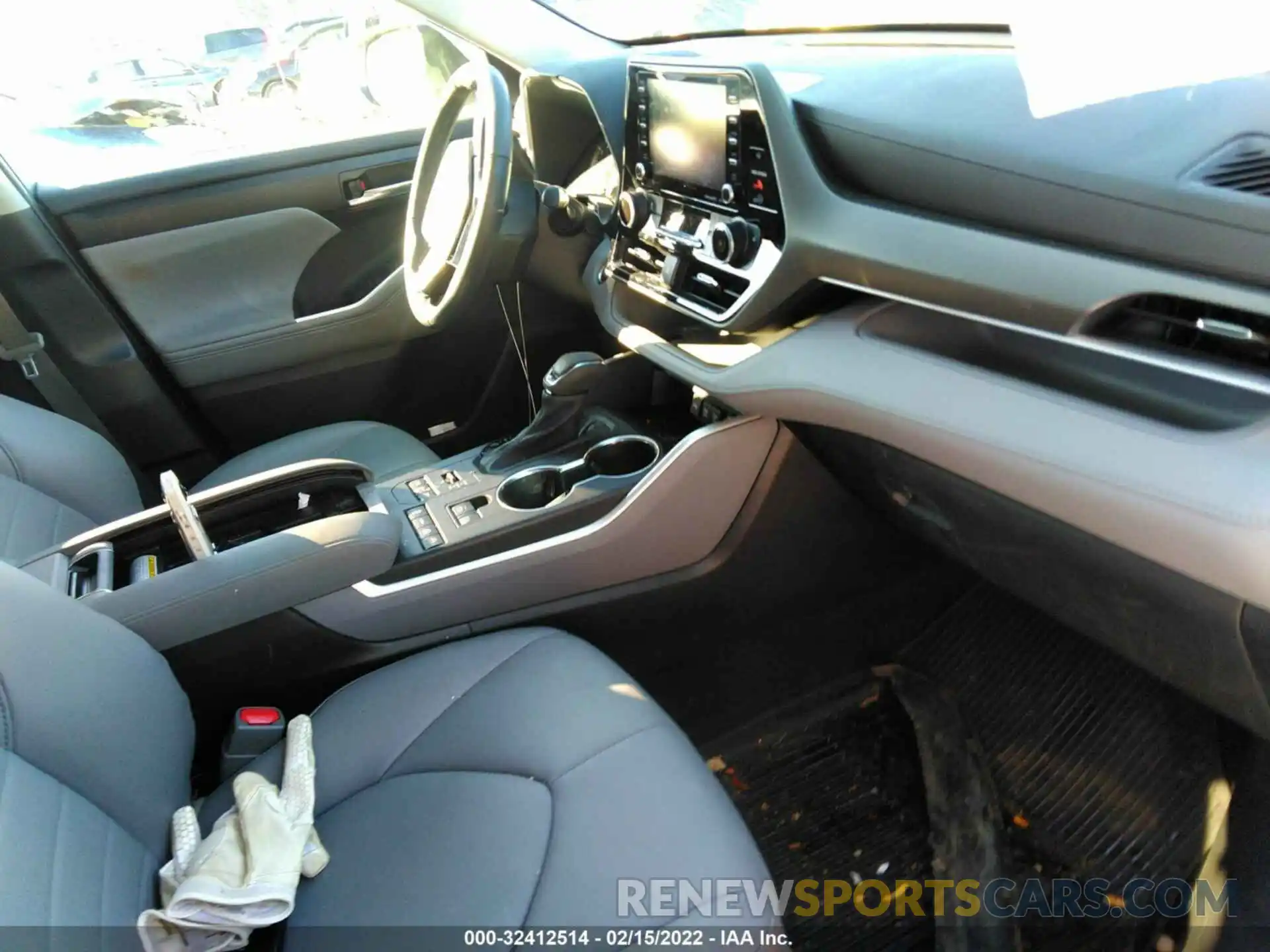 5 Photograph of a damaged car 5TDGZRBH1MS071660 TOYOTA HIGHLANDER 2021