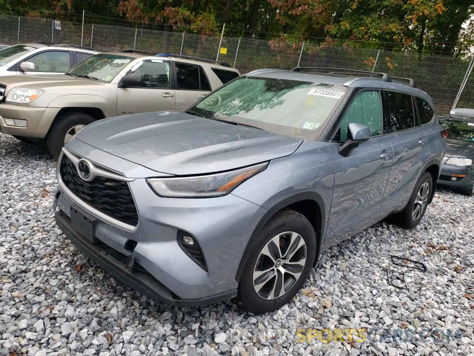 2 Photograph of a damaged car 5TDGZRBH1MS107525 TOYOTA HIGHLANDER 2021