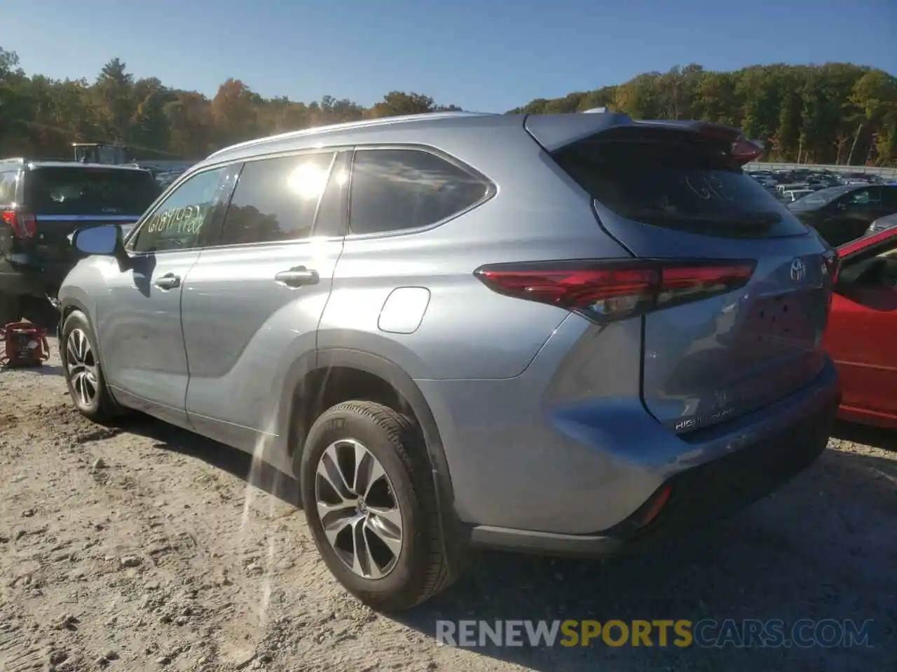 3 Photograph of a damaged car 5TDGZRBH1MS113504 TOYOTA HIGHLANDER 2021