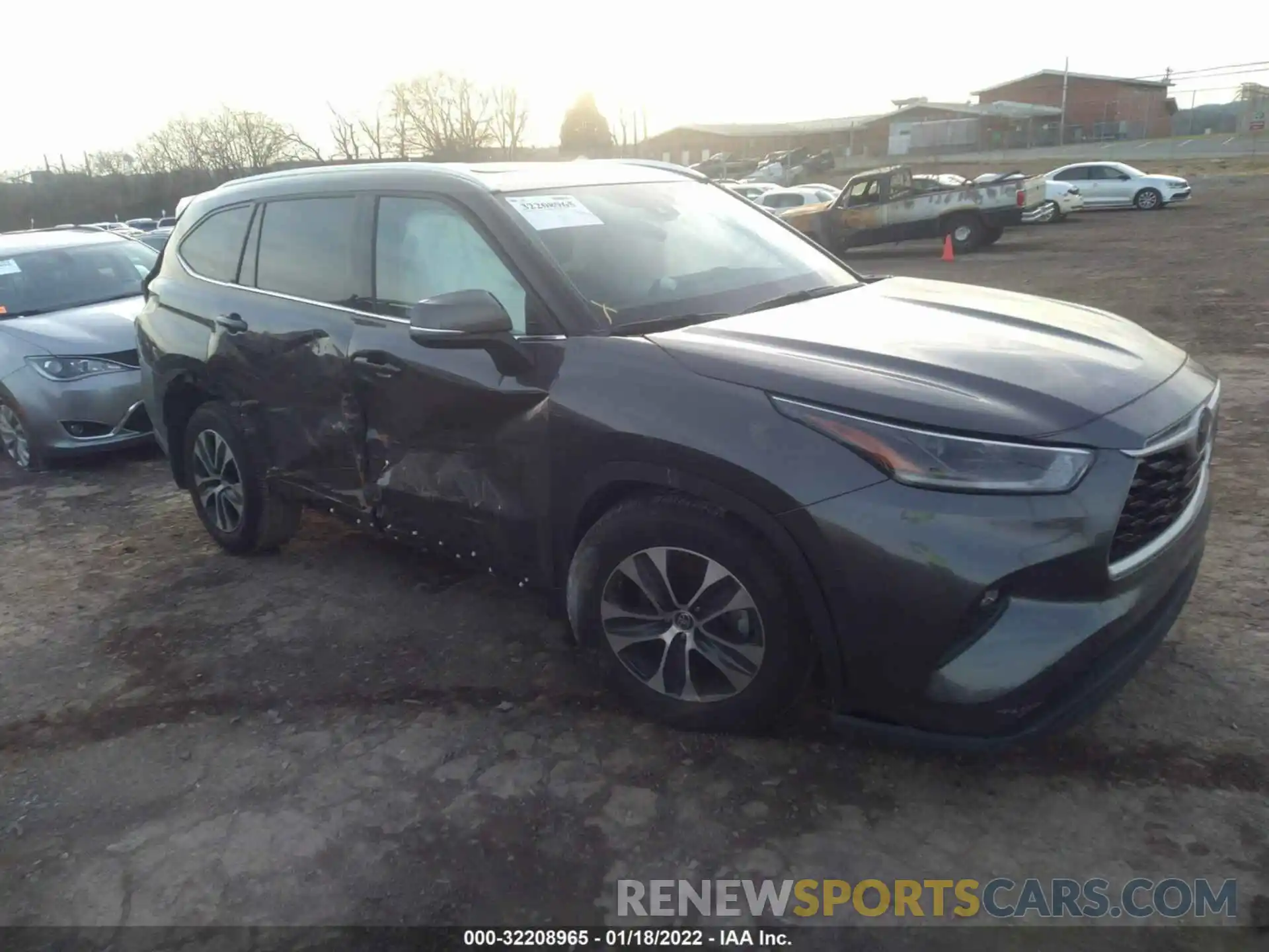 1 Photograph of a damaged car 5TDGZRBH1MS157759 TOYOTA HIGHLANDER 2021