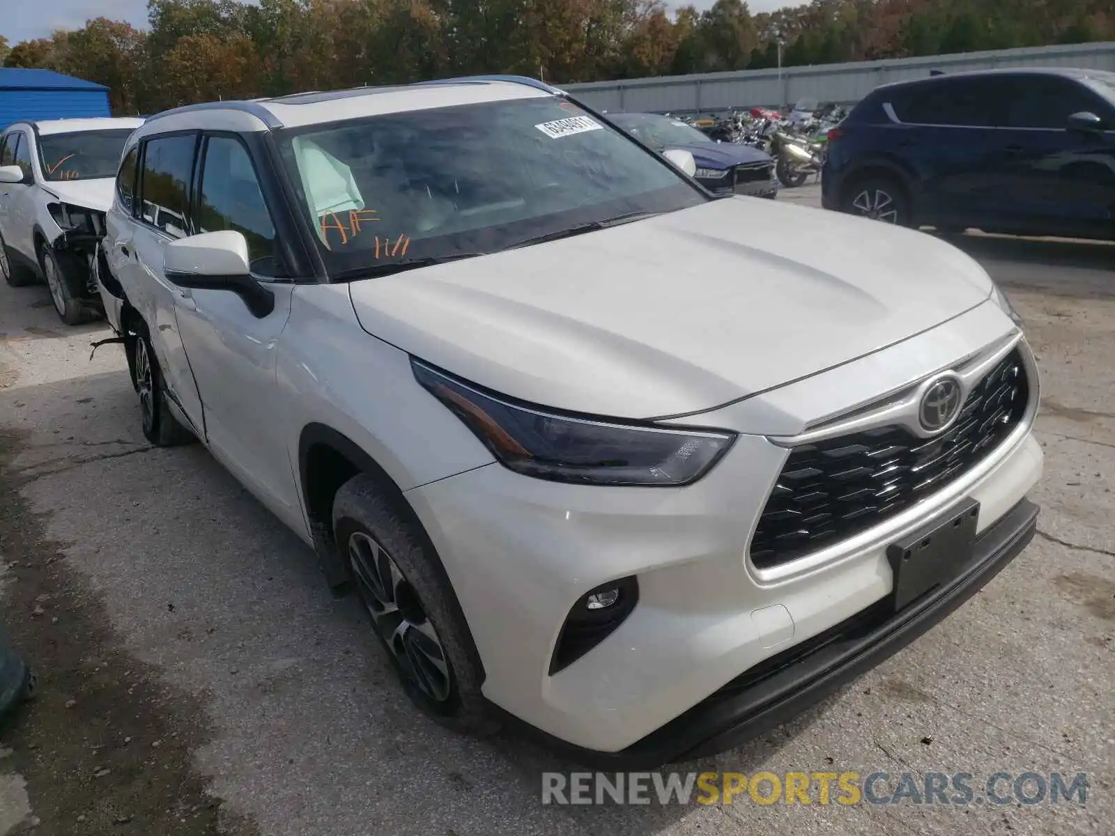 1 Photograph of a damaged car 5TDGZRBH1MS524708 TOYOTA HIGHLANDER 2021