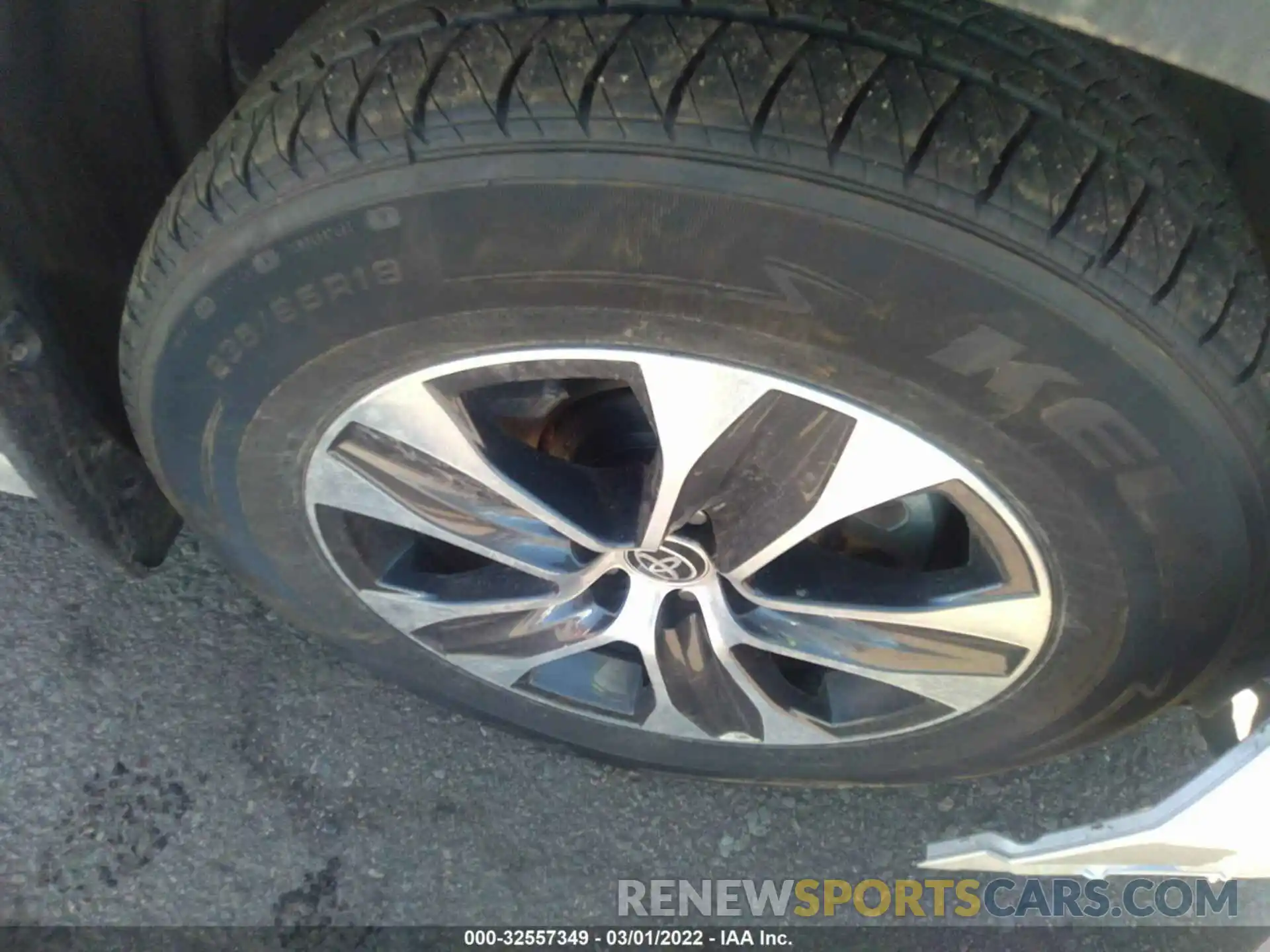 14 Photograph of a damaged car 5TDGZRBH1MS525793 TOYOTA HIGHLANDER 2021