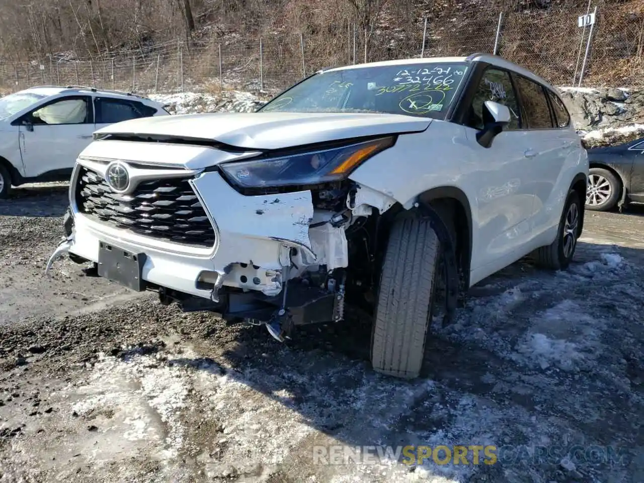 2 Photograph of a damaged car 5TDGZRBH1MS530170 TOYOTA HIGHLANDER 2021